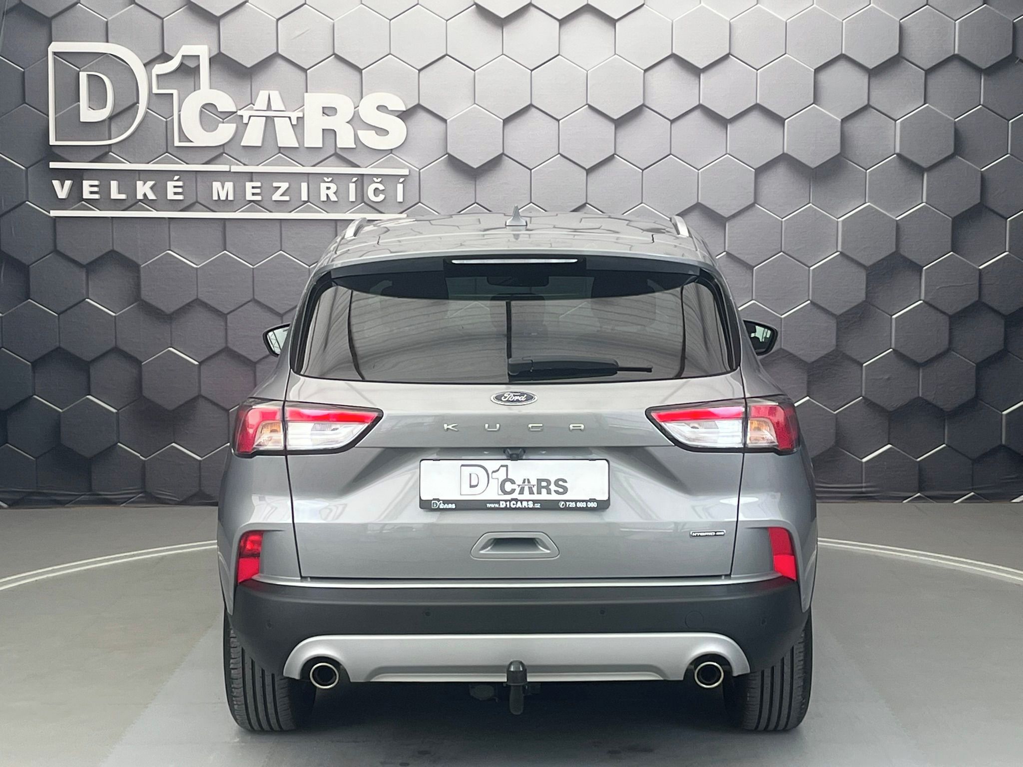 Ford Kuga, 2.5 Duratec HEV 4x4 TITANIUM - fotka 3