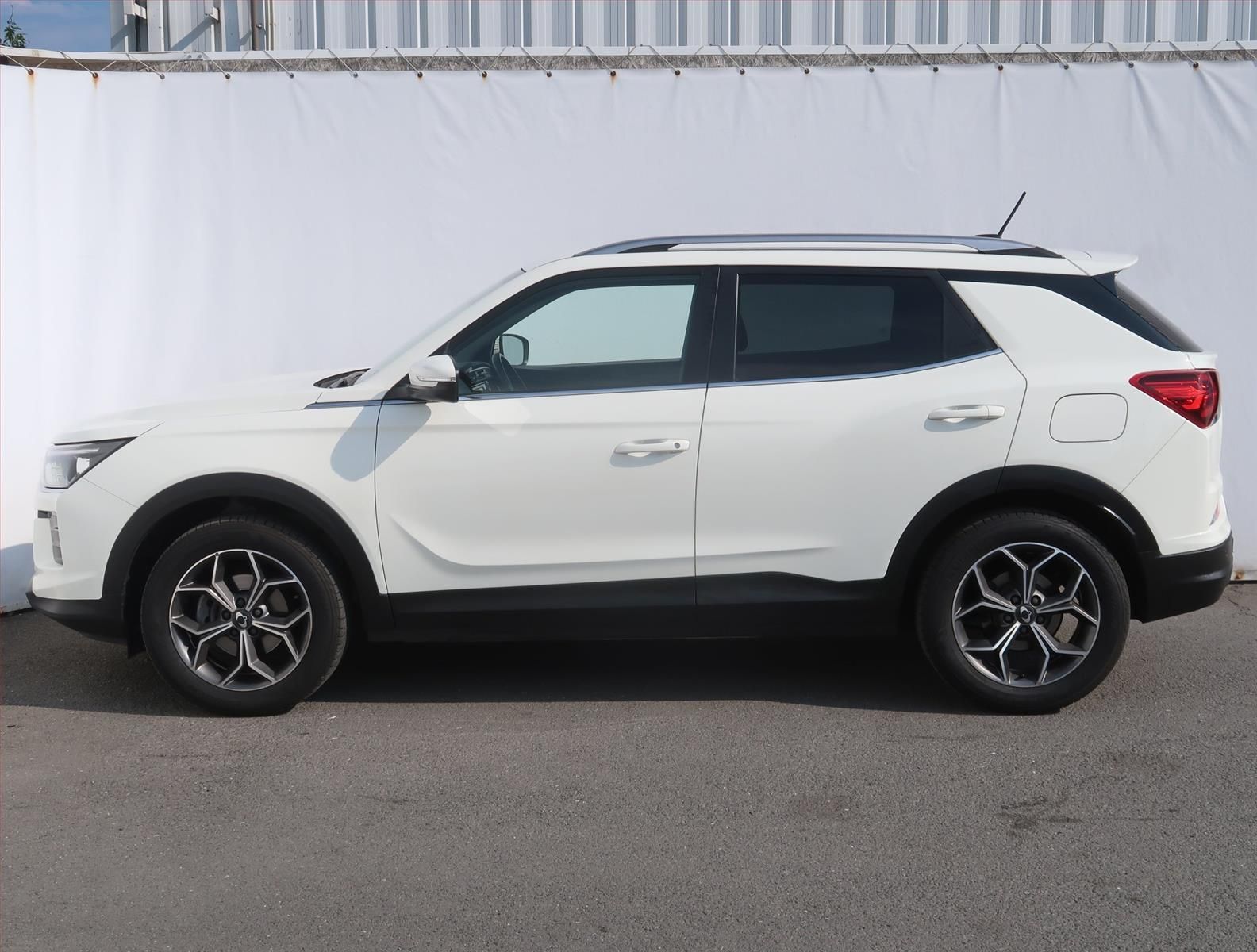 SsangYong Korando, 1.5 T-GDI, Záruka, Serv.kniha - fotka 3