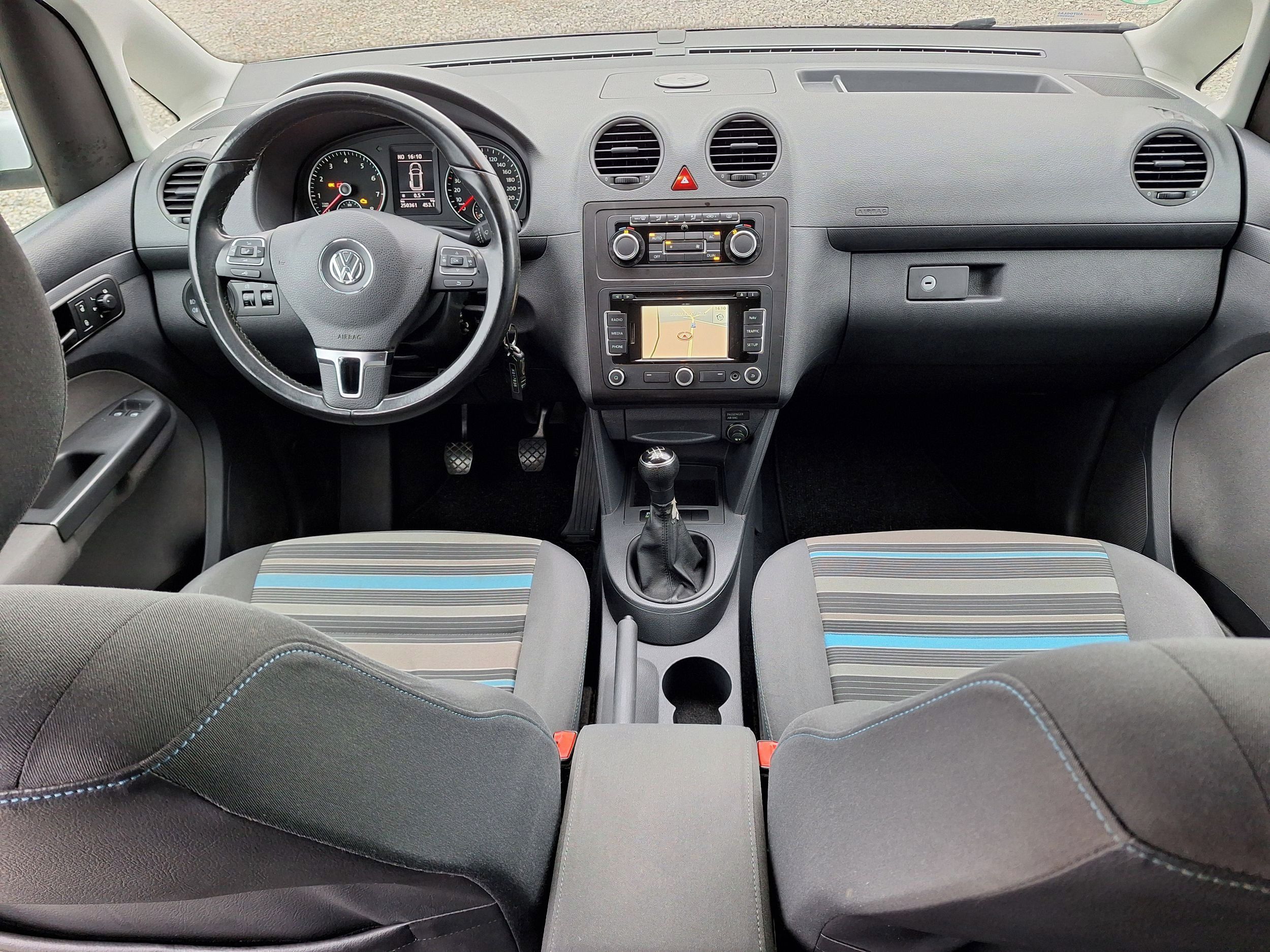 Volkswagen Caddy, 1,2TSi SERVISNÍ KNIHA