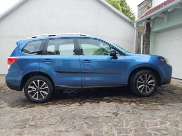 XT