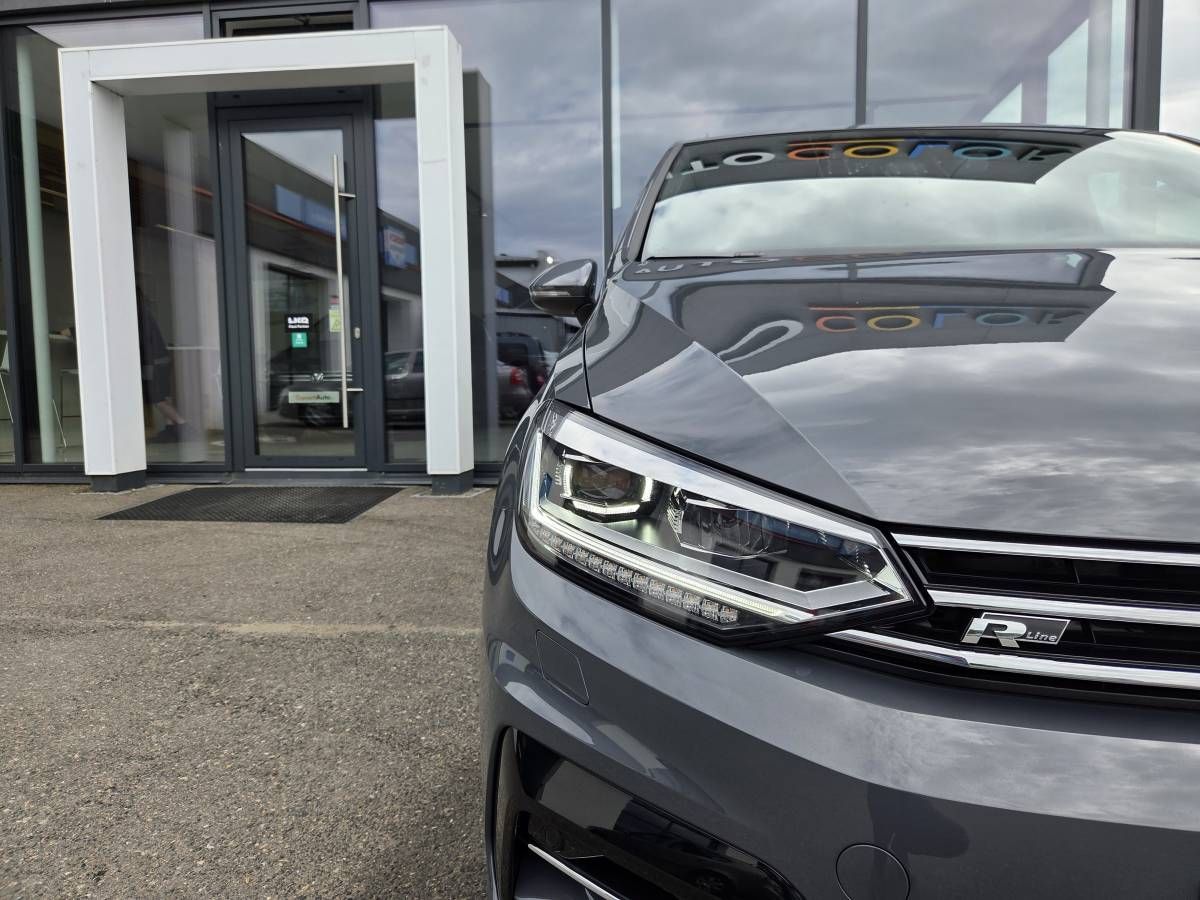 Volkswagen Touran, 1.5 TSI R-line DSG 7míst - fotka 5