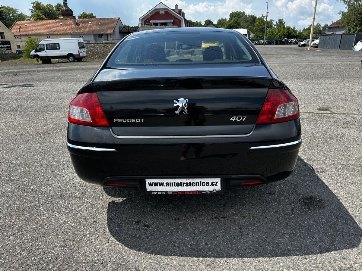 Peugeot 407, 2,0 HDi-MÁLO KM-NAVI-CEBIA - fotka 4