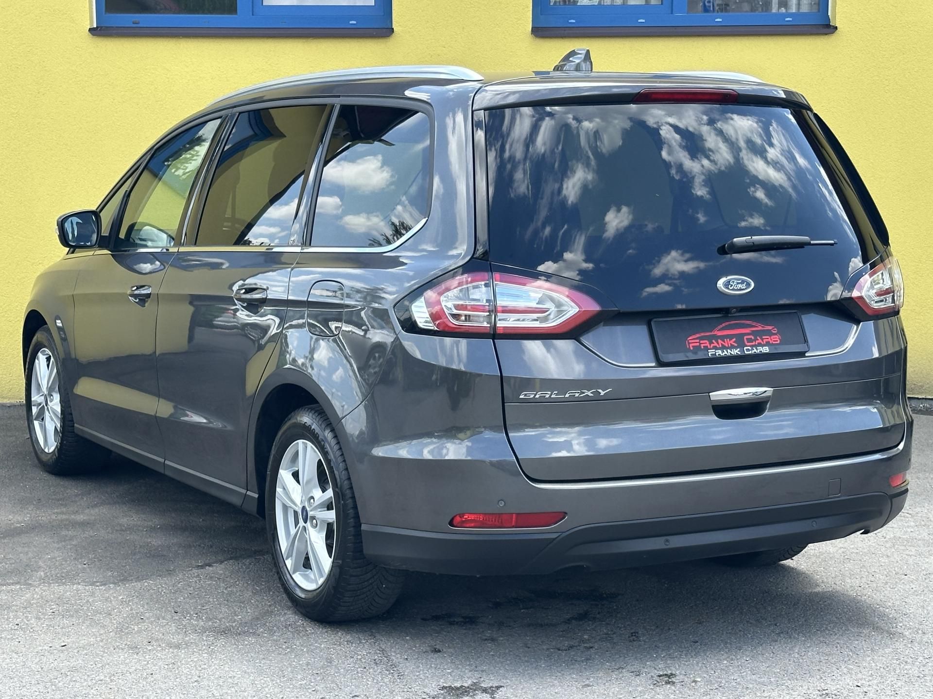Ford Galaxy, 1.5/121kW TITANIUM  *7.Míst* - fotka 3
