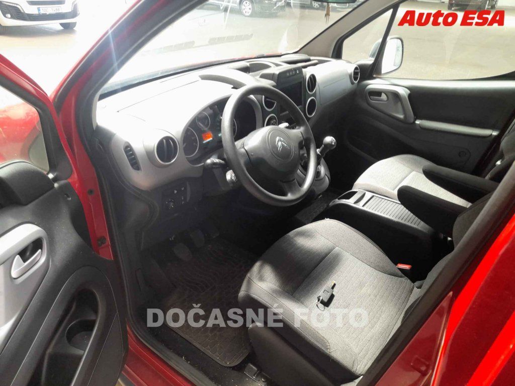 Citroën Berlingo, 1.2T,XTR,panorama - fotka 3