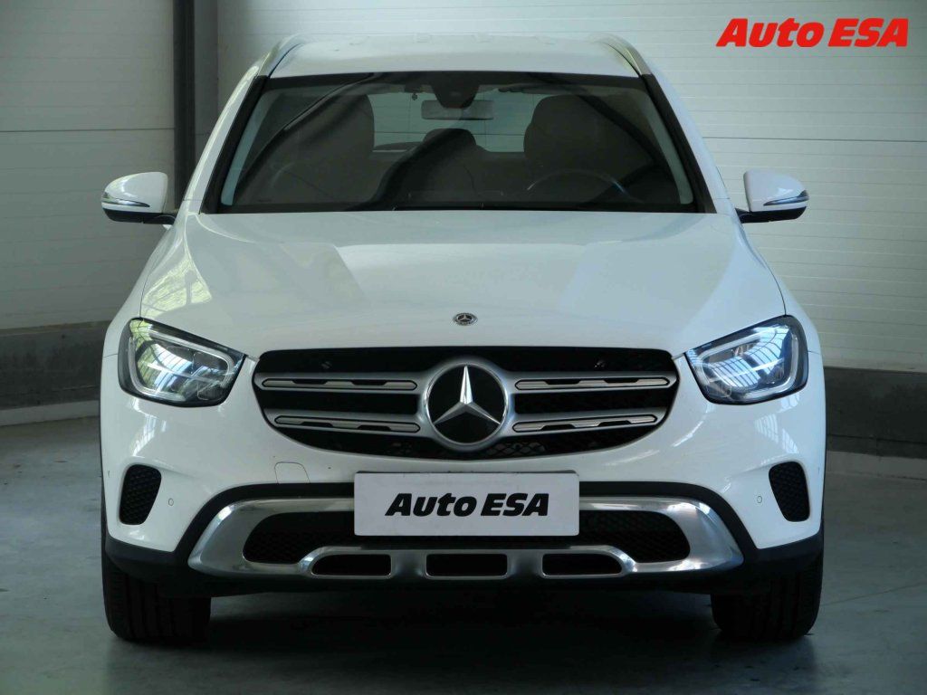Mercedes-Benz GLC, 2.0,2.maj,ČR - fotka 2