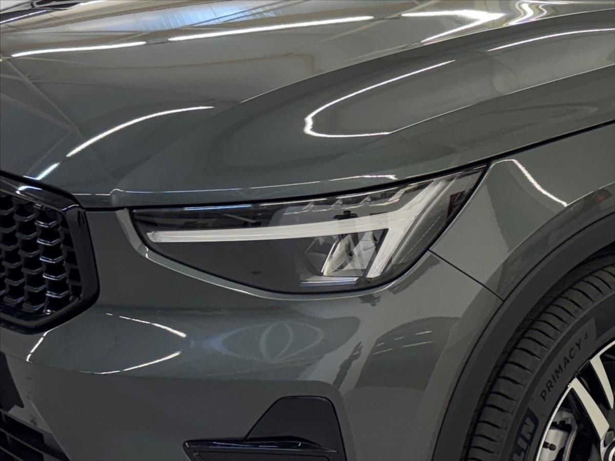 Volvo XC40, 2,0 B3 FWD Plus Dark 8367 - fotka 5