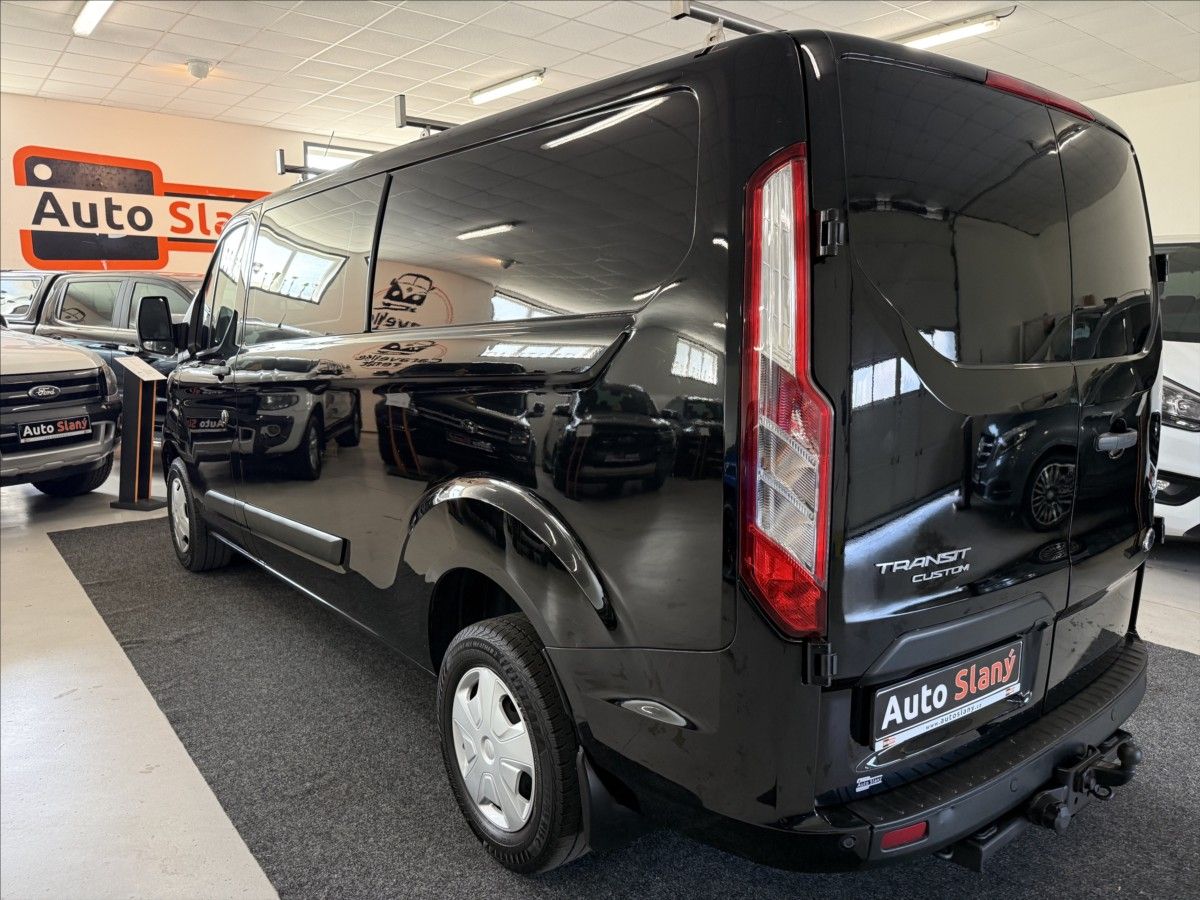 Ford Transit Custom, 2,0 L2,96kW,6míst,1maj,po serv - fotka 5