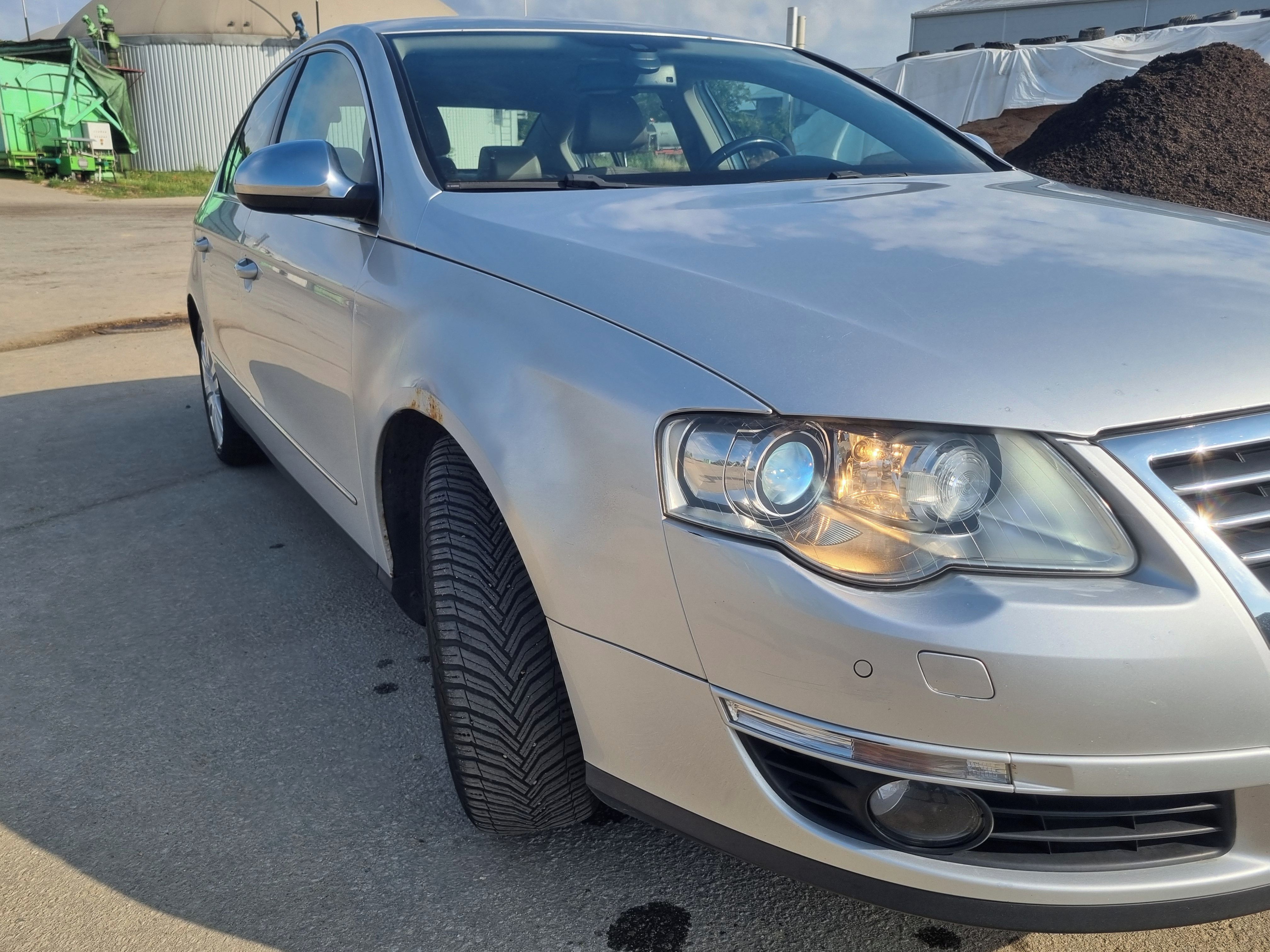 Volkswagen Passat, Passat 2.0 TDI 125kw - fotka 4