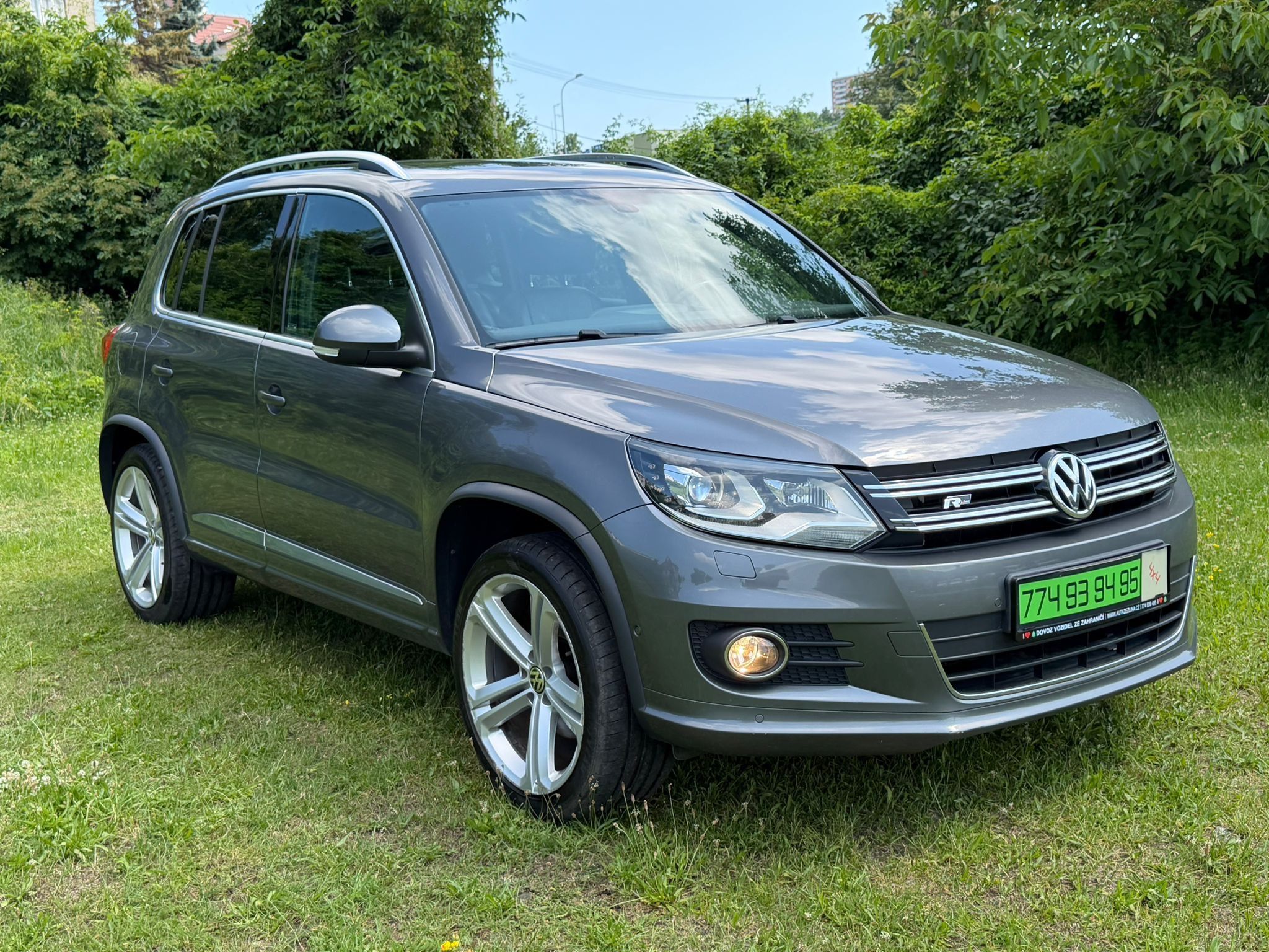 Volkswagen Tiguan, R-LINE 1,4 TSI 4x4 118 KW - fotka 3