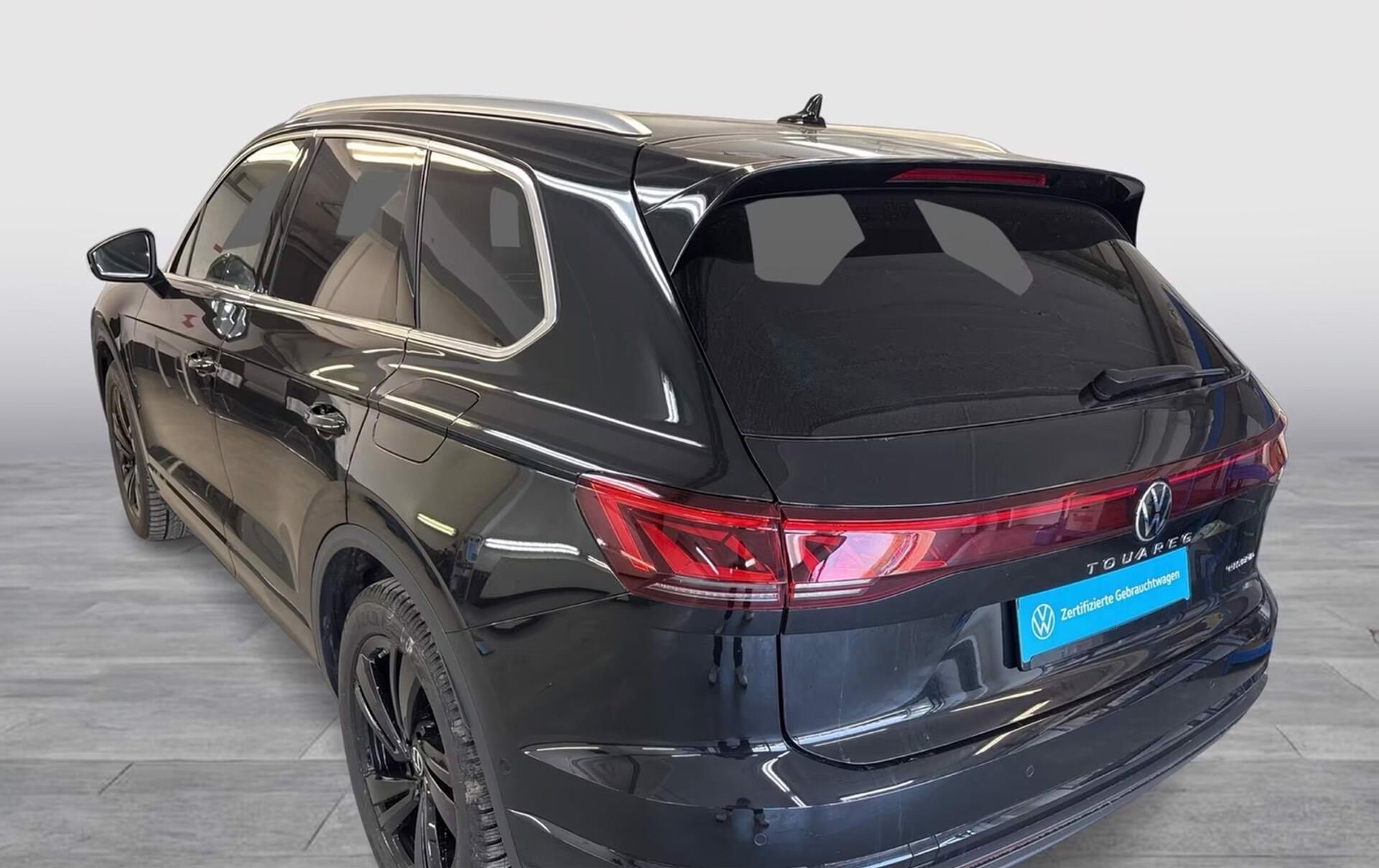 Volkswagen Touareg, eHybrid Elegance Pano Vzduch - fotka 3