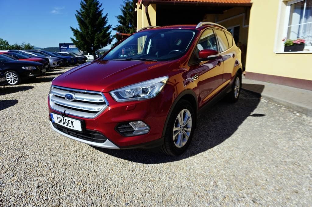 Ford Kuga, TITANIUM 1,5 EB 110 kW - fotka 3