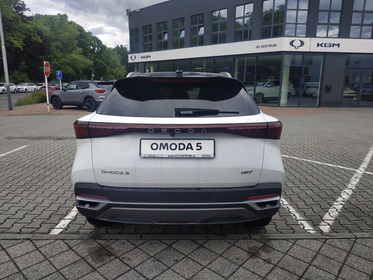 Omoda 5, 1.T HEV Premium AT, SKLADEM - fotka 6