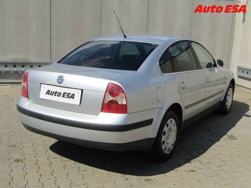 Volkswagen Passat, 1.6 i - fotka 4