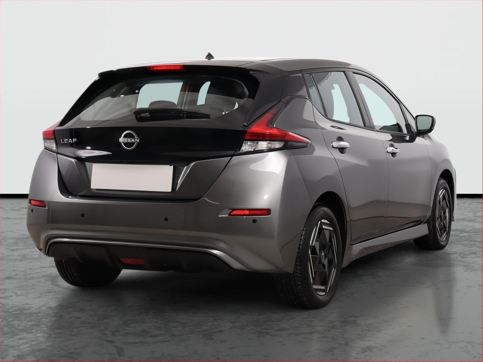 Nissan LEAF, 40 kWh, SoH 90%, Automat - fotka 5