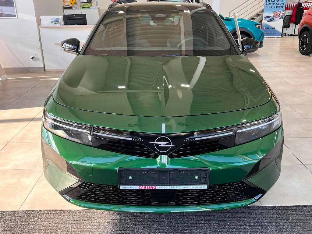 Opel Astra, NEW Ultimate ST Hybrid 145k At - fotka 3