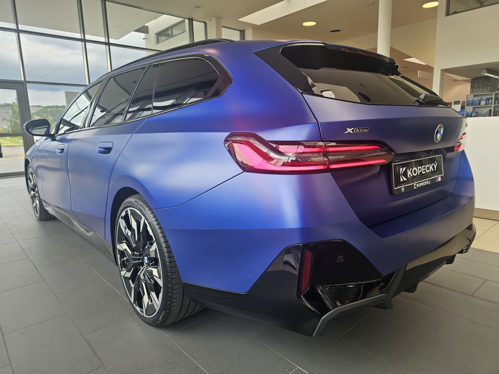 BMW Řada 5, 540d xDrive - fotka 5