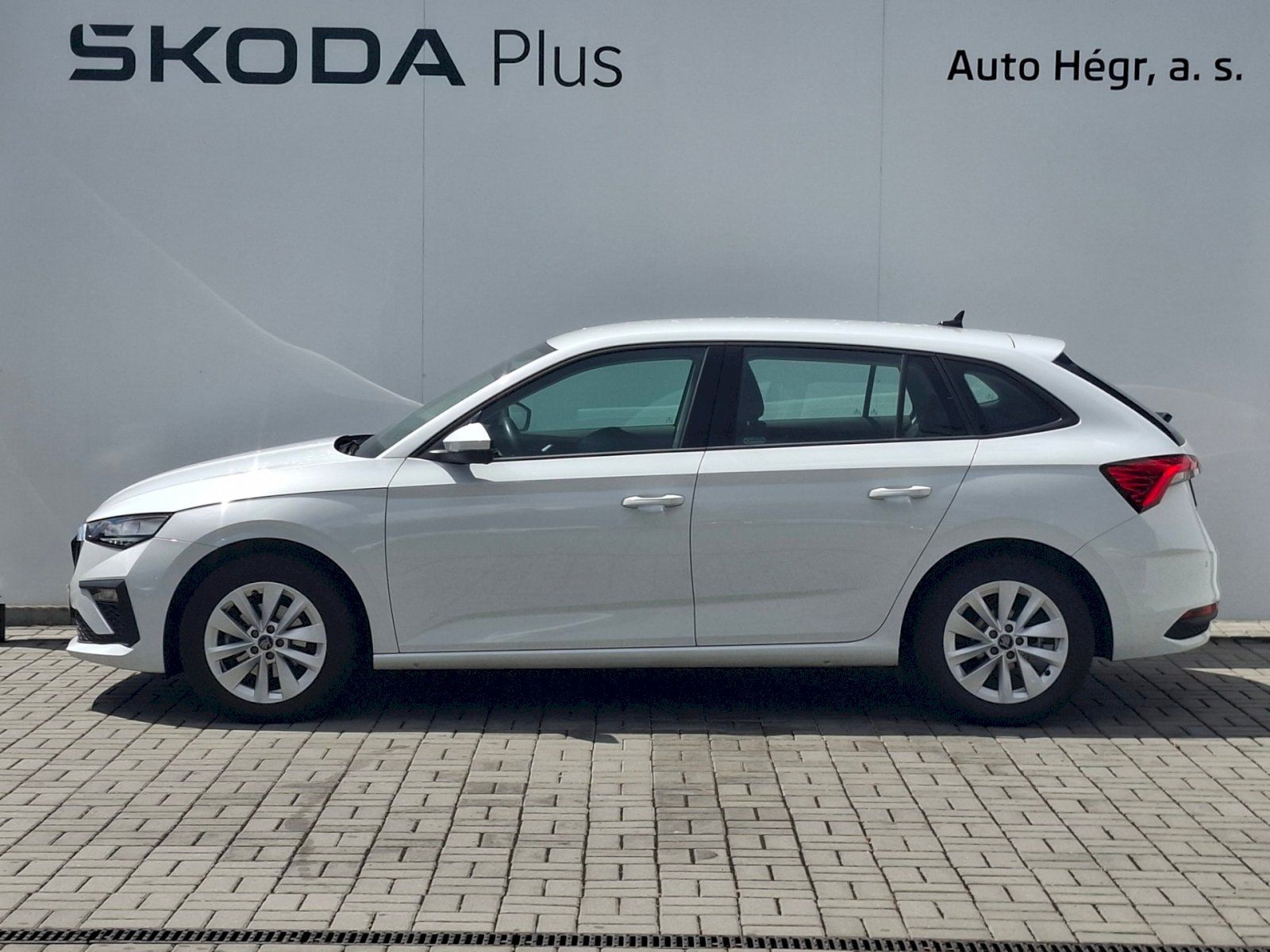 Škoda Scala, 1.0 TSI 85kW Top Selection - fotka 3
