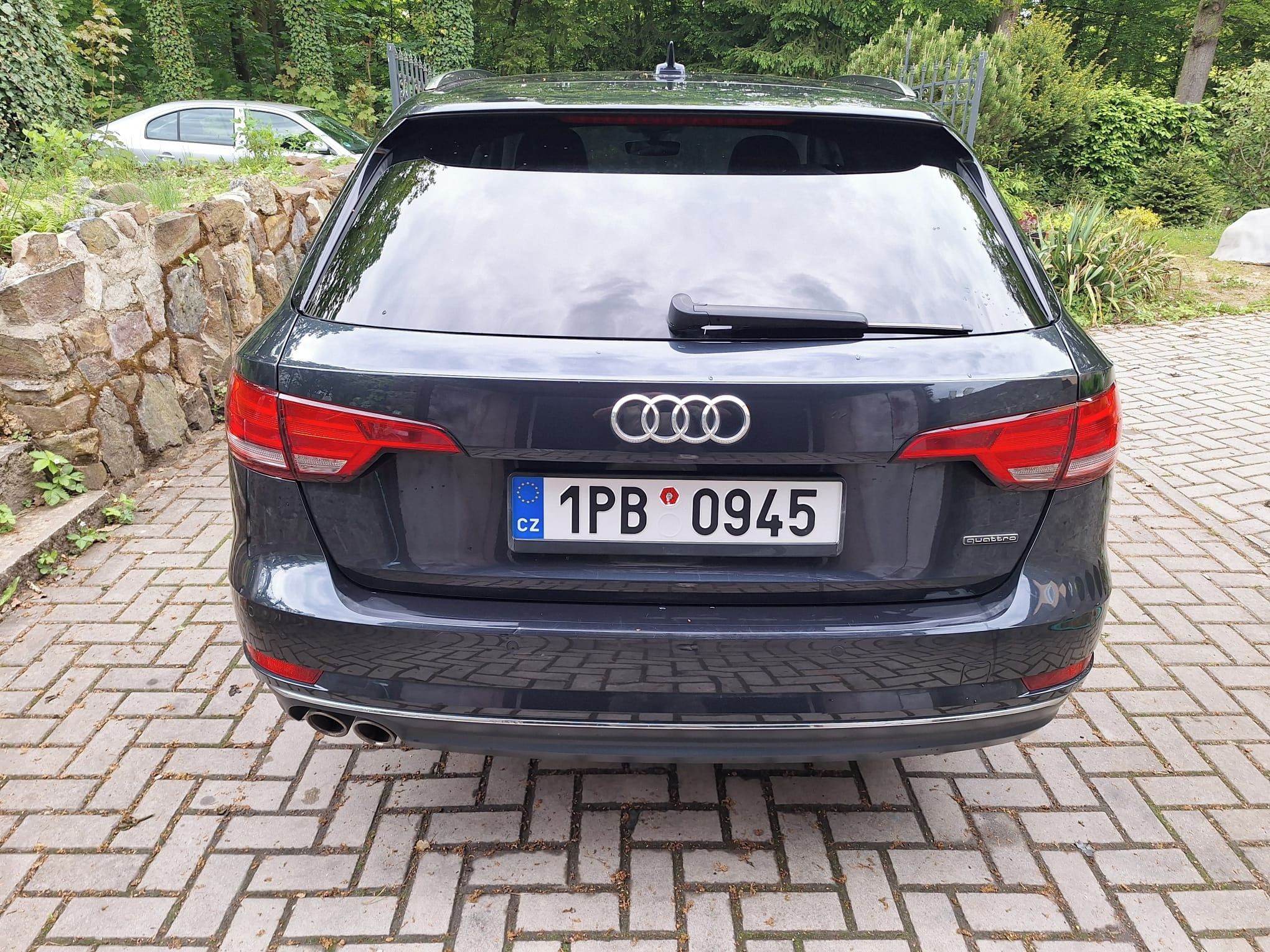 Audi A4 Avant, Audi a4 2,0 TDI  Quattro 140kW - fotka 4