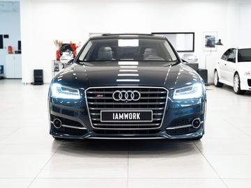 4.0 TFSi - DPH, 382kW, B&O, TV