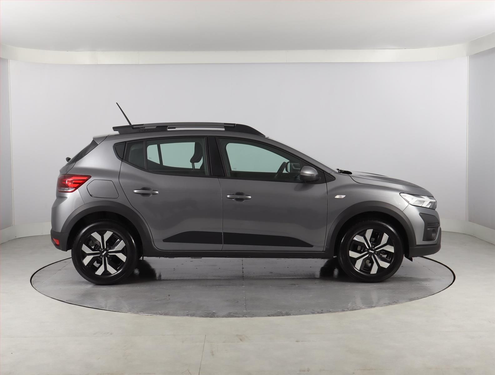 Dacia Sandero, 1.0 TCe, Stepway Expression - fotka 6