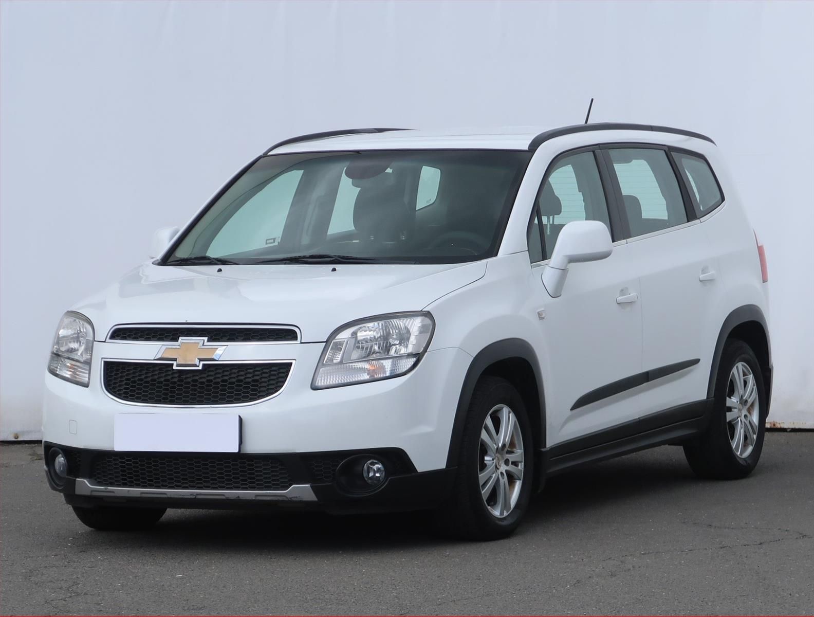 Chevrolet Orlando, 2.0 VCDi, Automat, 7 míst - fotka 2