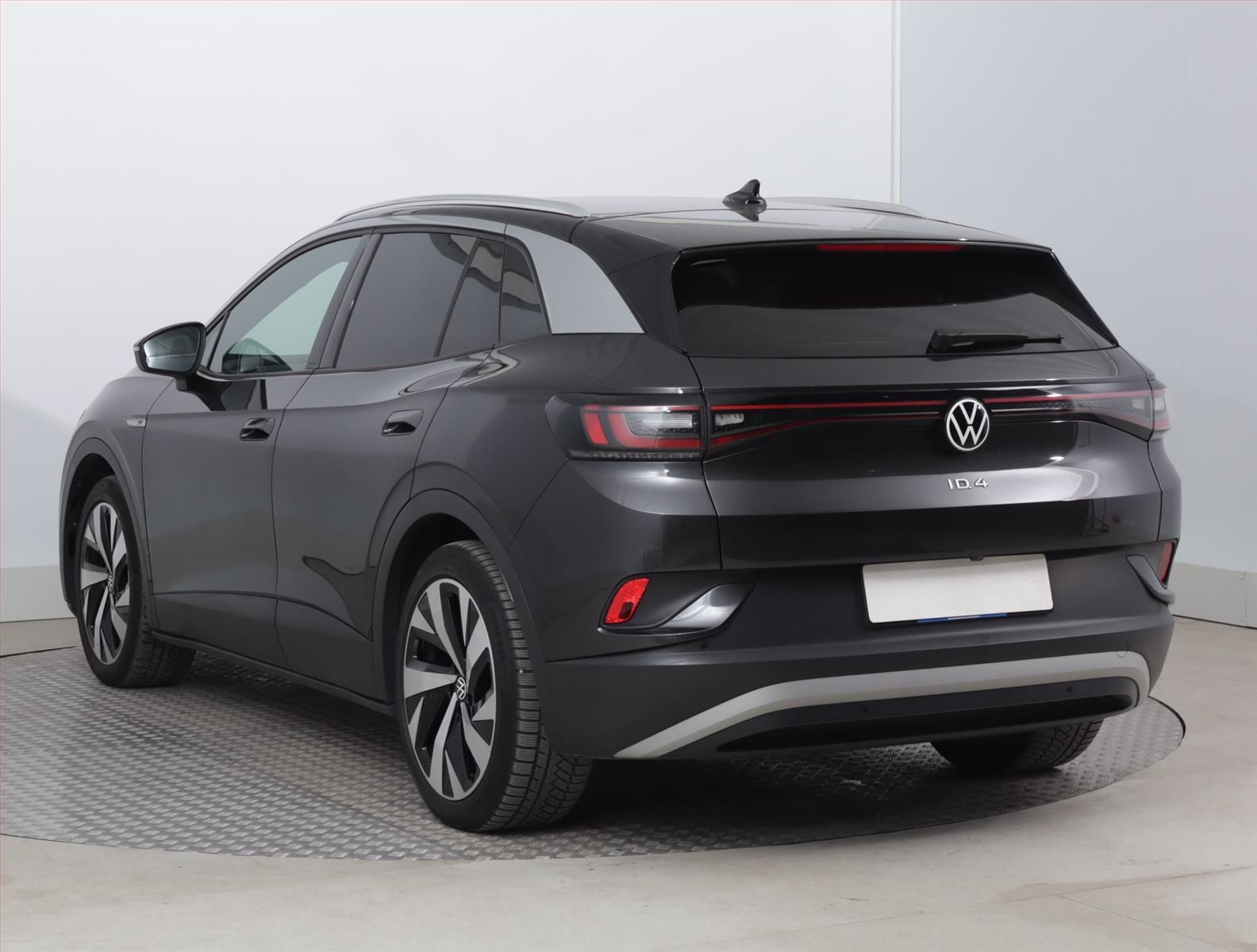 Volkswagen ID.4, 1st (82 kWh), SoH 92% - fotka 4