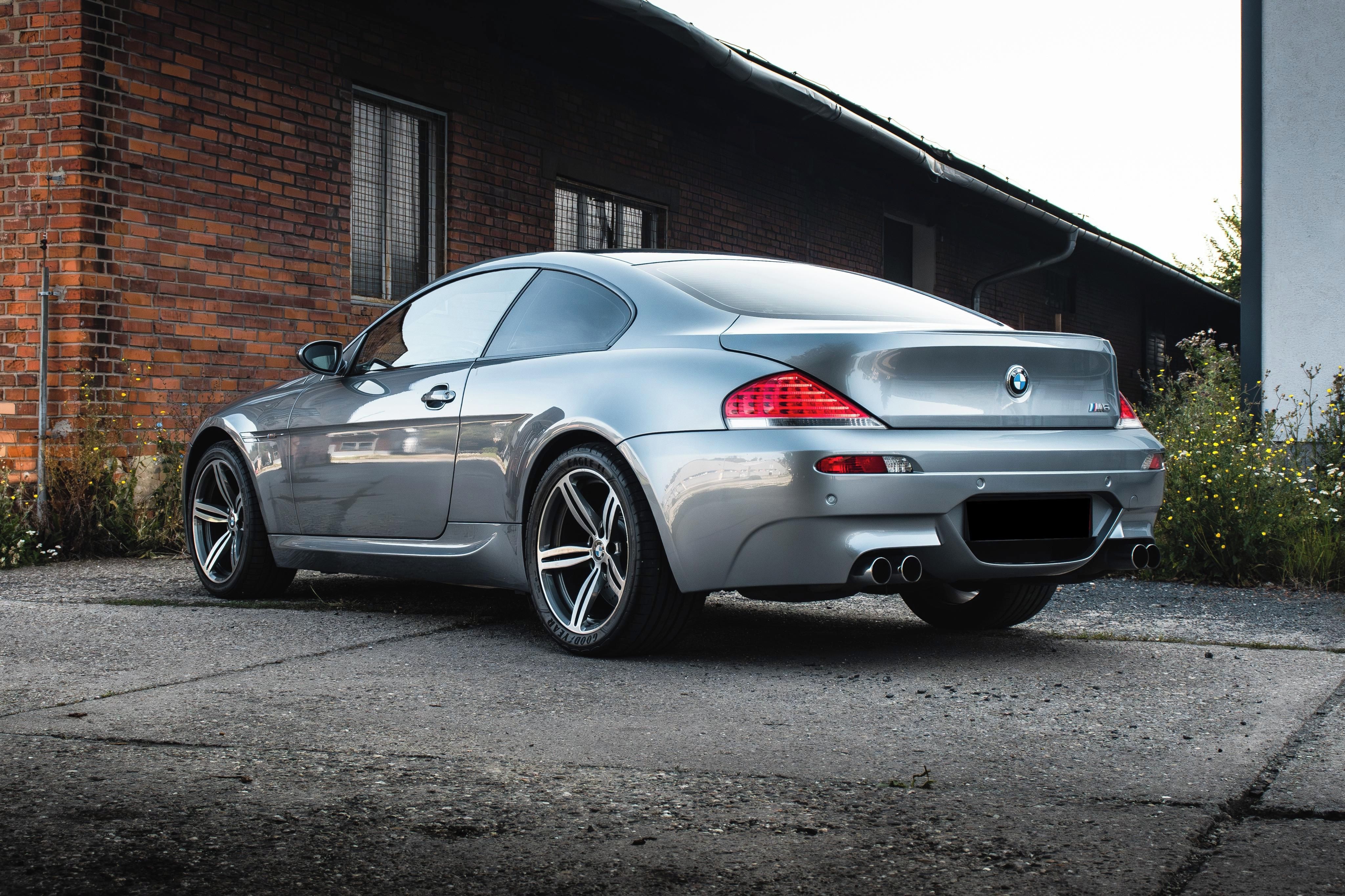 BMW M6, 5.0 V10 - fotka 5