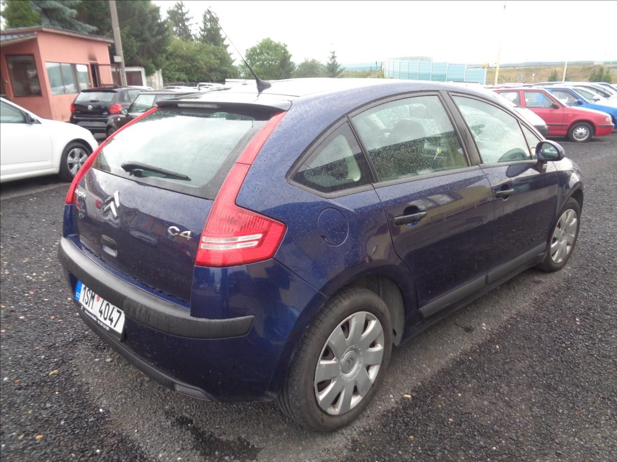 Citroën C4, 1,6 - fotka 6