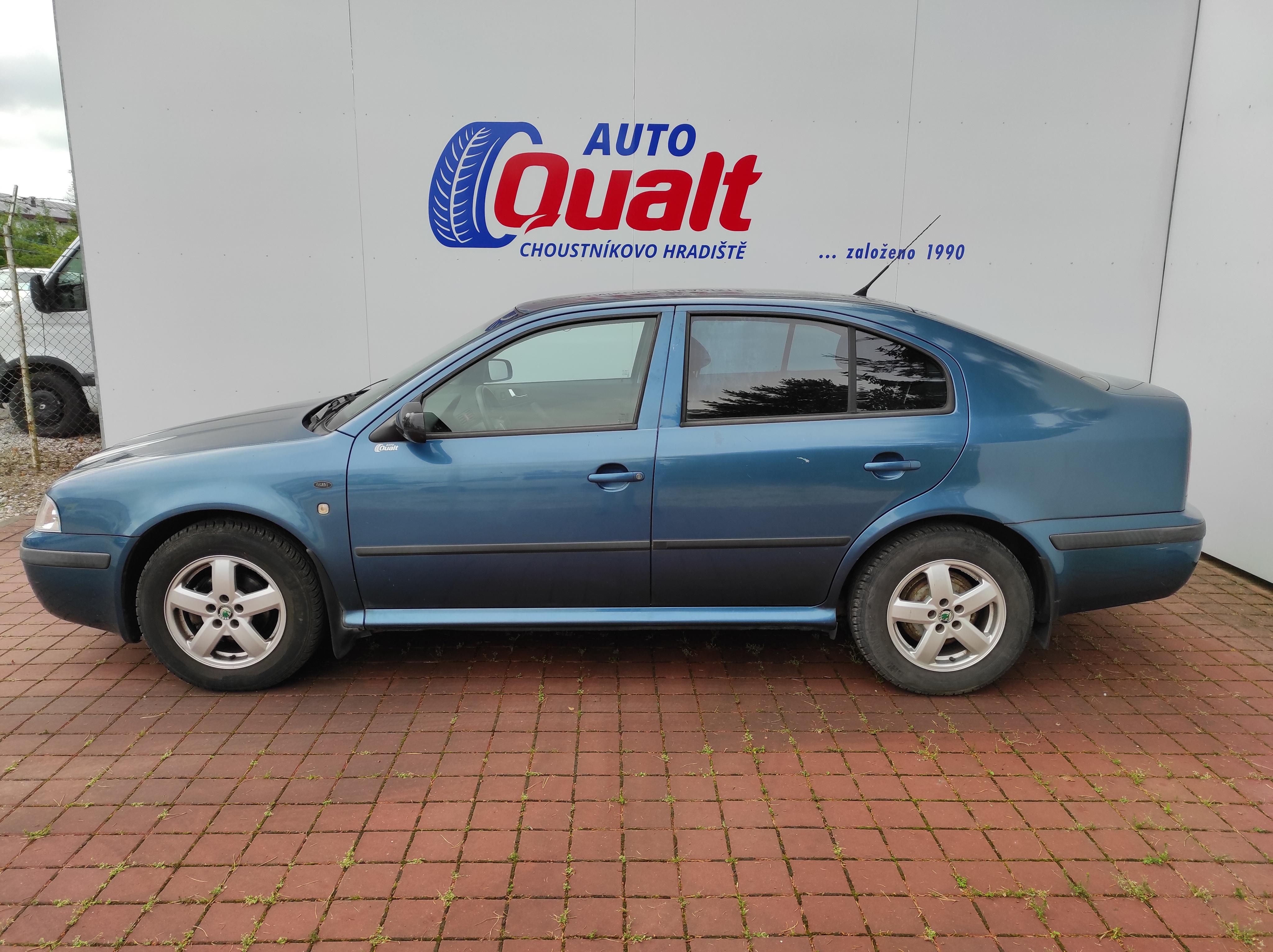 Škoda Octavia, 1.6 MPi ČR, KLIMA, ZÁVĚS - fotka 2
