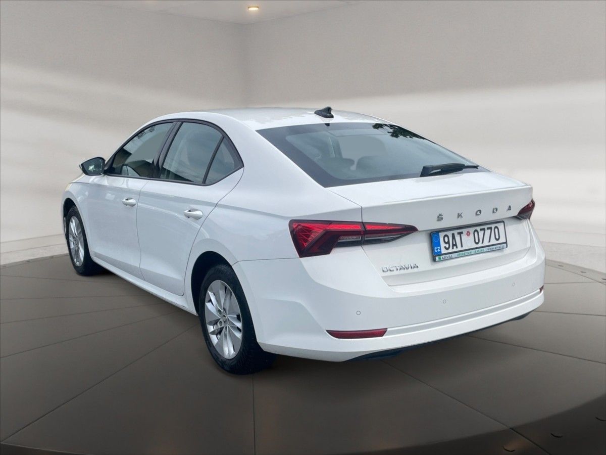 Škoda Octavia, 1,5 TSI 110 Ambition - fotka 4