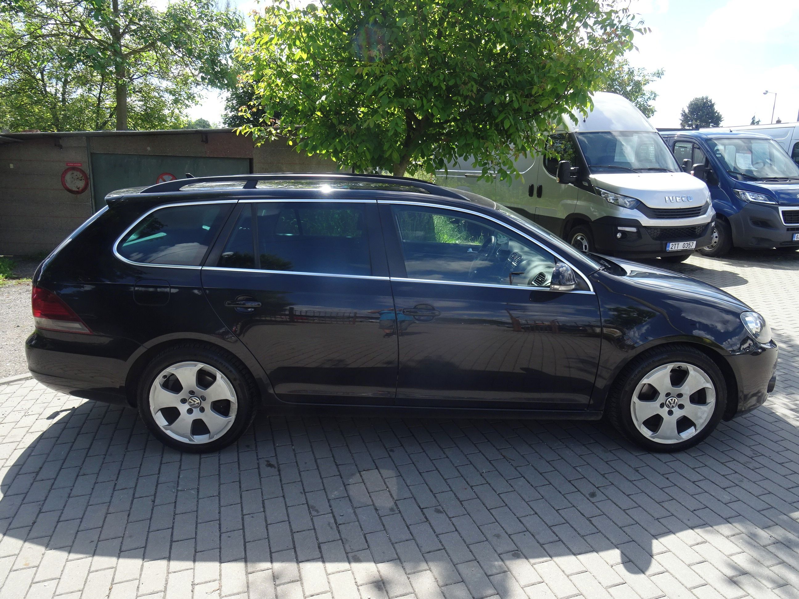 Volkswagen Golf, 2.0 TDI - fotka 3