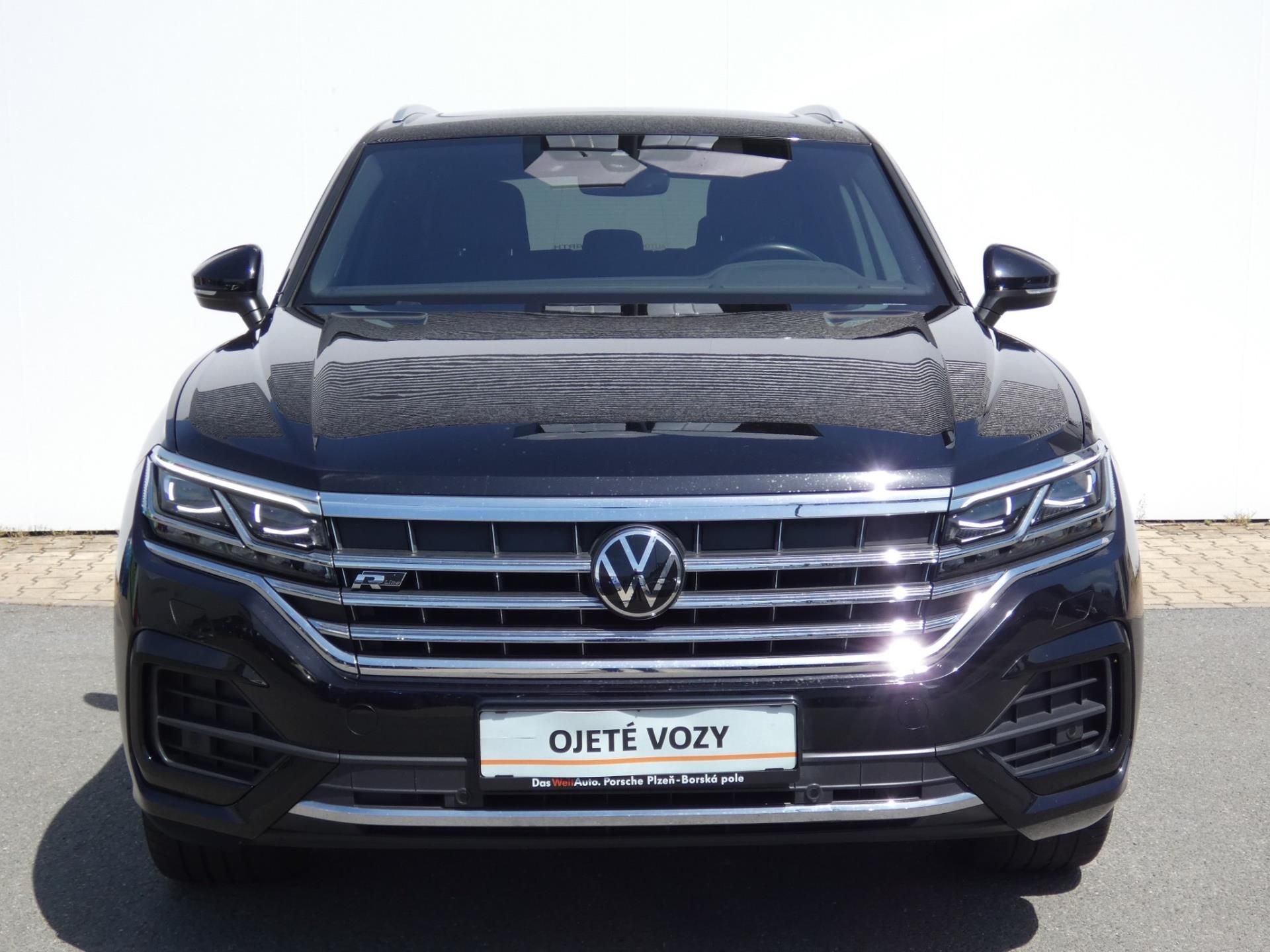 Volkswagen Touareg, R-Line 3.0 TDI 210KW - fotka 4