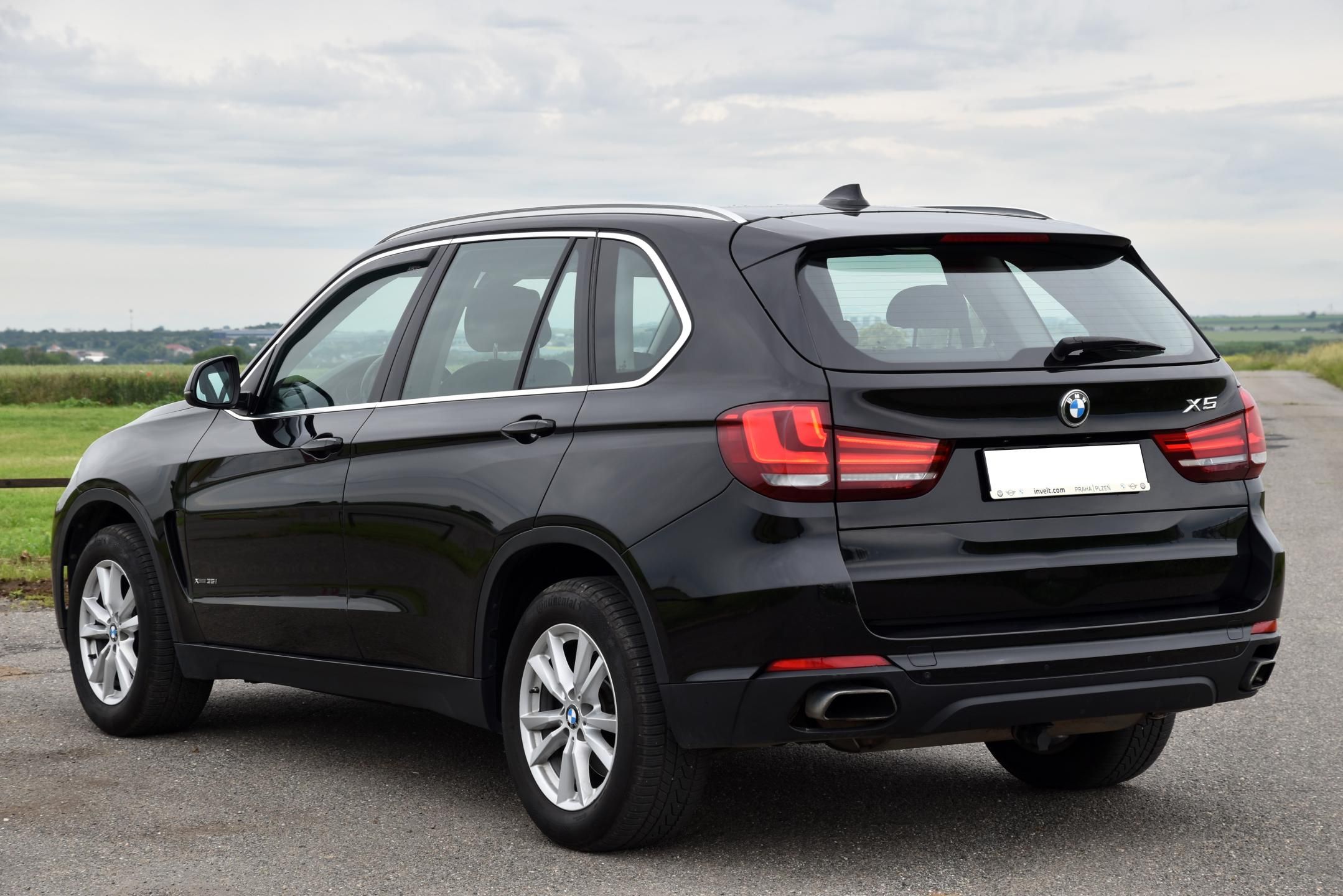 BMW X5, xDrive35i,XENON,VÝHŘEV,PANORAM - fotka 3