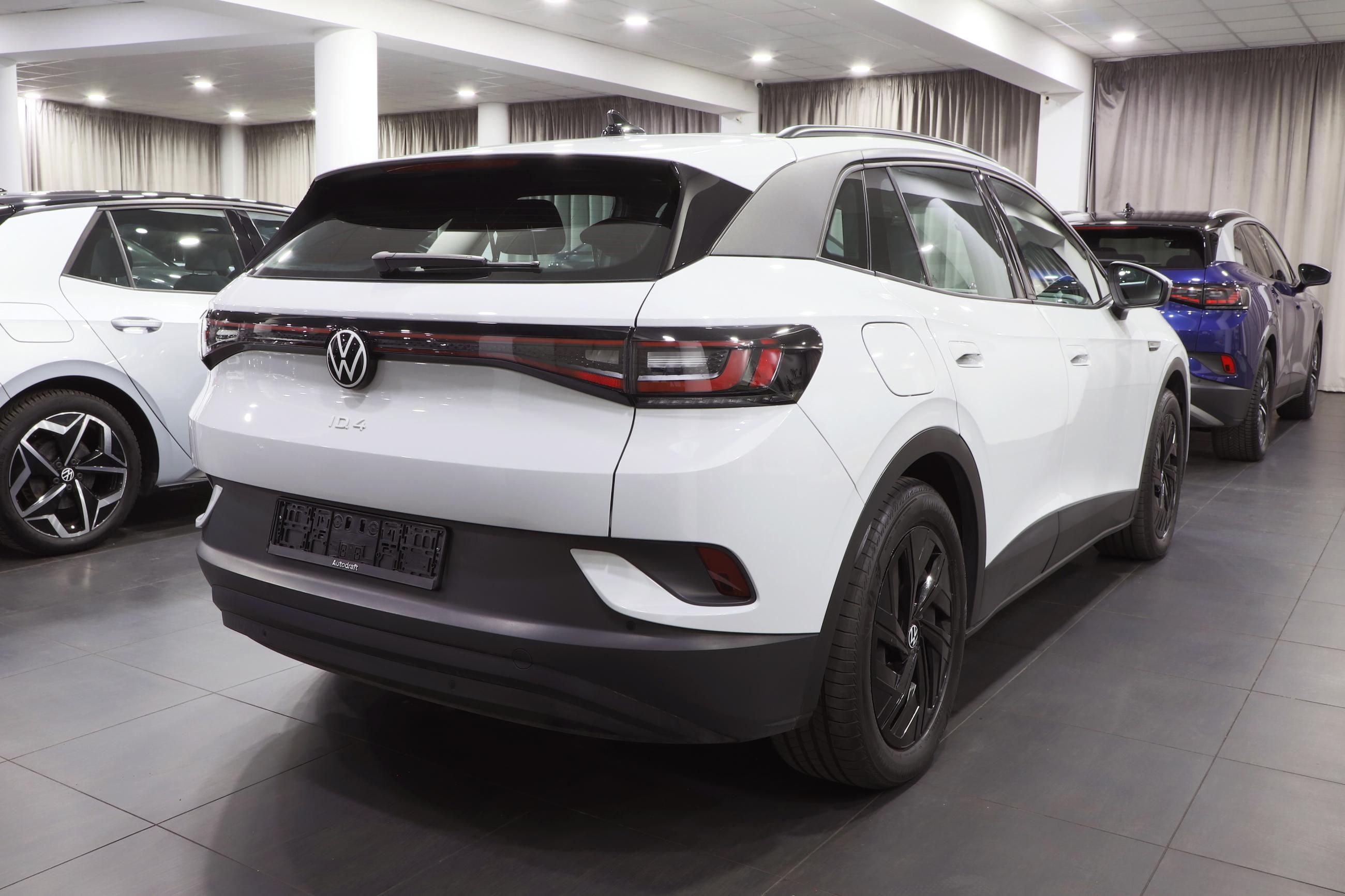 Volkswagen ID.4, ID.4 Pro 150kW / 19'' - fotka 4