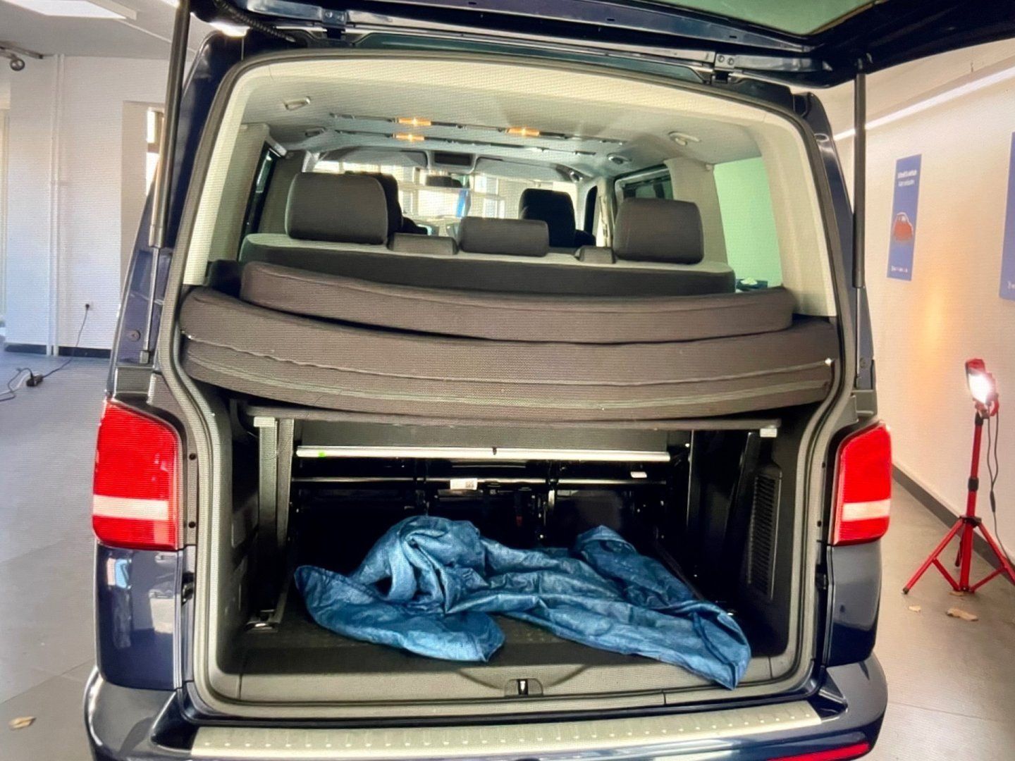 Volkswagen Multivan, 2.0 TDI - fotka 5
