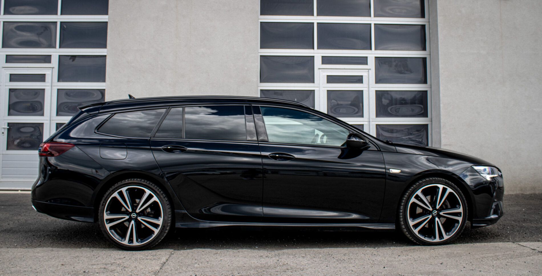 Opel Insignia - fotka 4