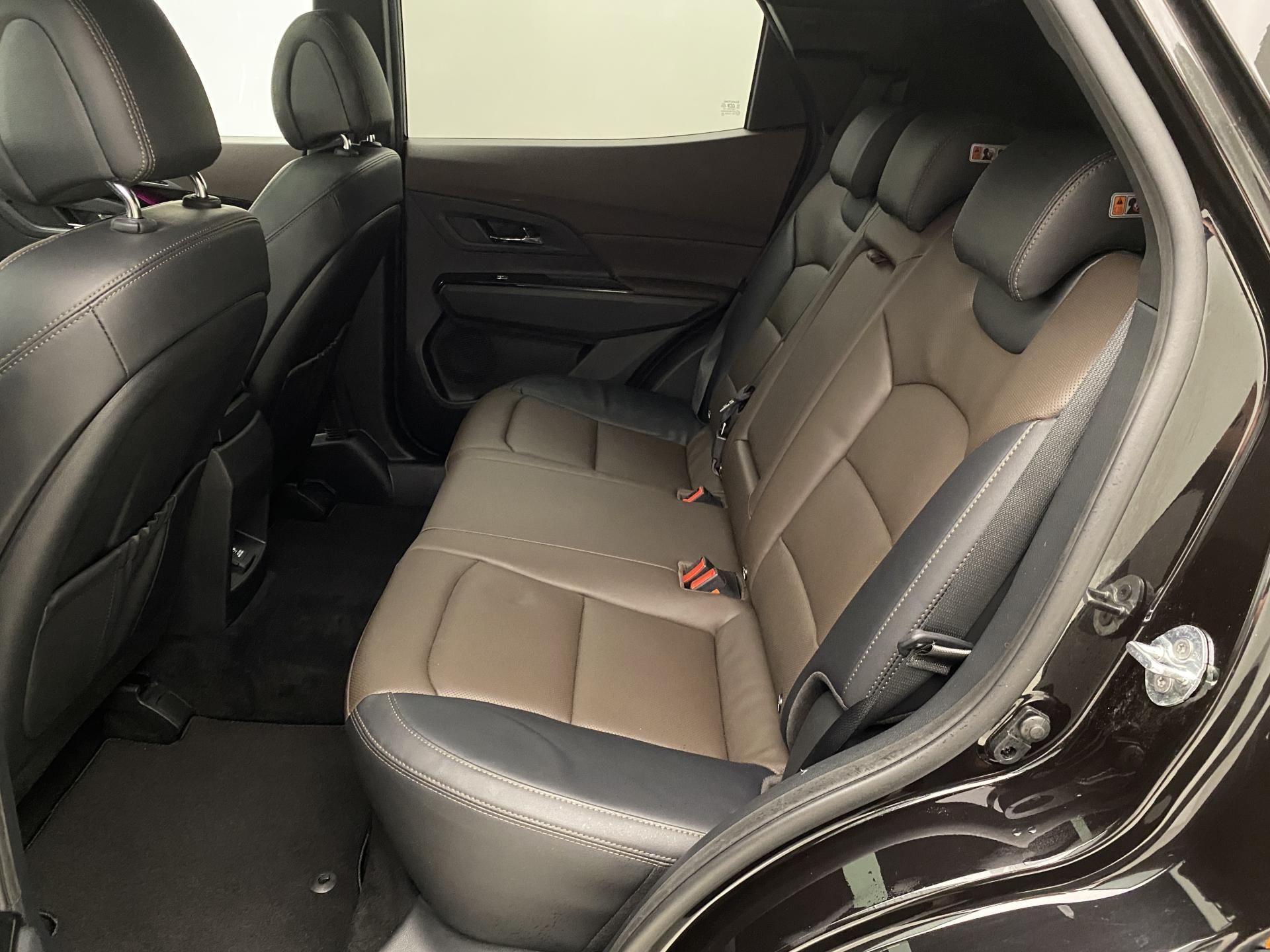 SsangYong Korando, 1.5 T-GDI PREMIUM AUT CZ - fotka 5