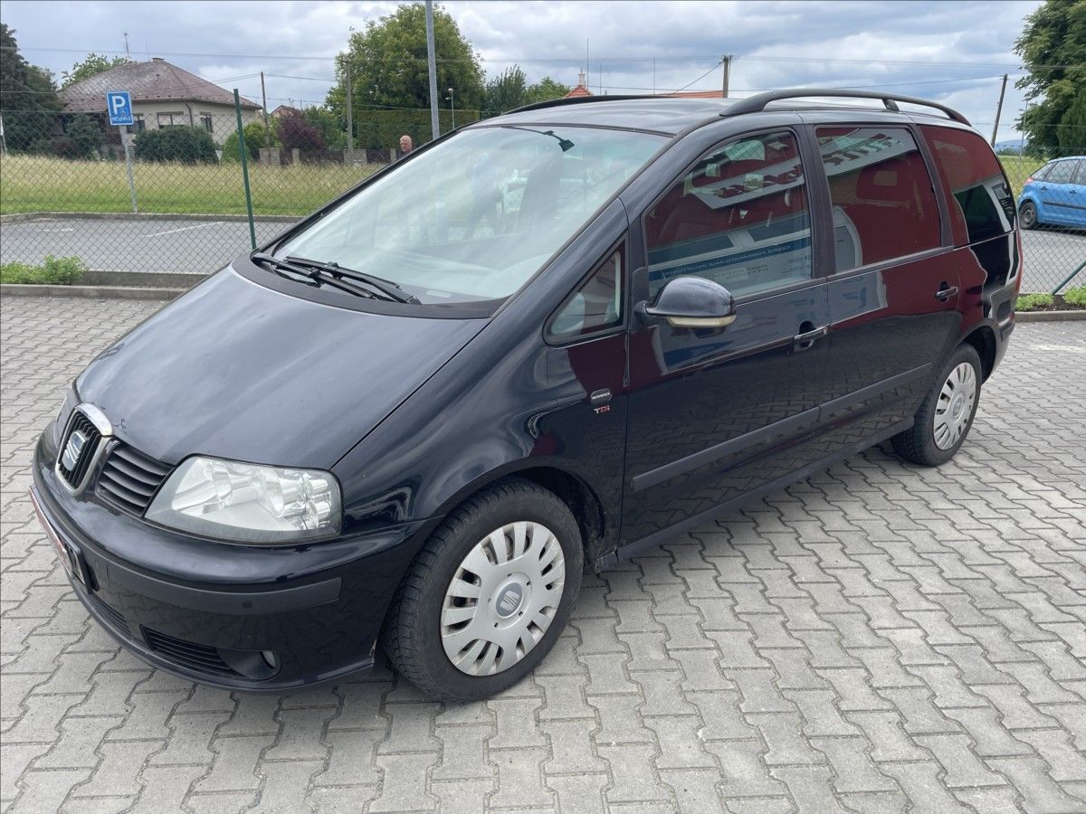 Seat Alhambra, 2,0 TDI 103 kW 7 MÍST DIGIKLIM - fotka 4