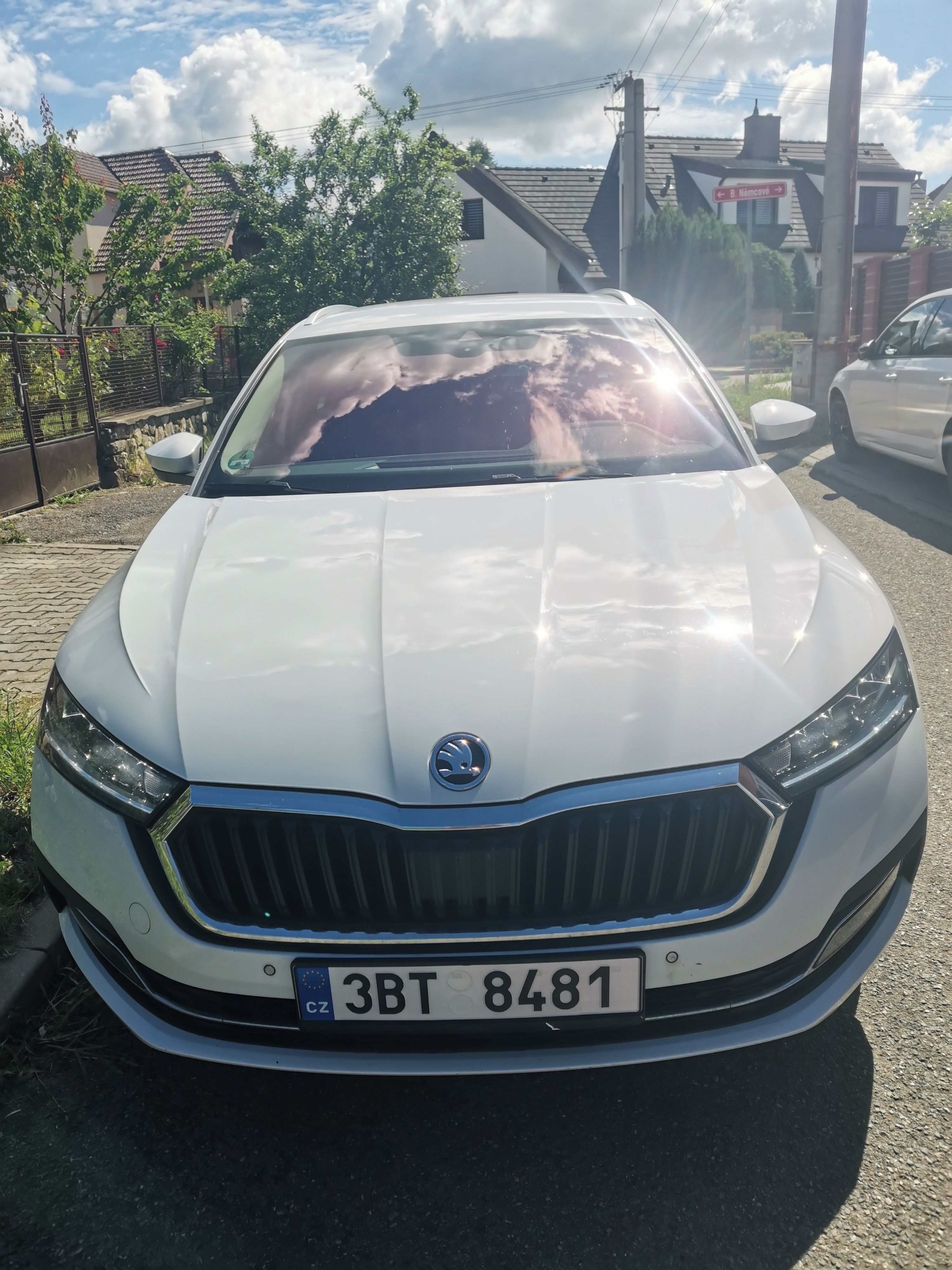 Škoda Octavia, 2.0TDi Style - fotka 2