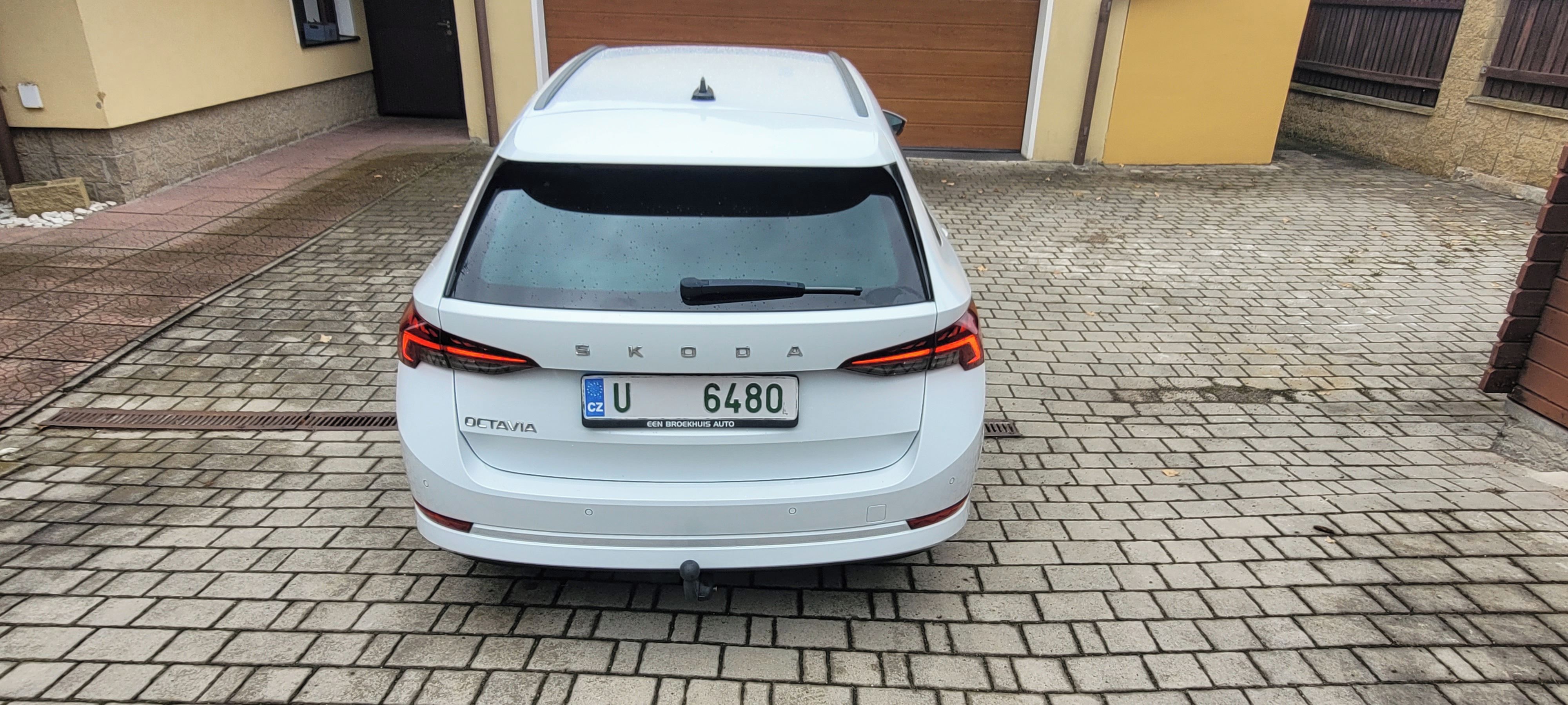 Škoda Octavia, TSi VIRTUAL navi tažný el.kufr - fotka 5