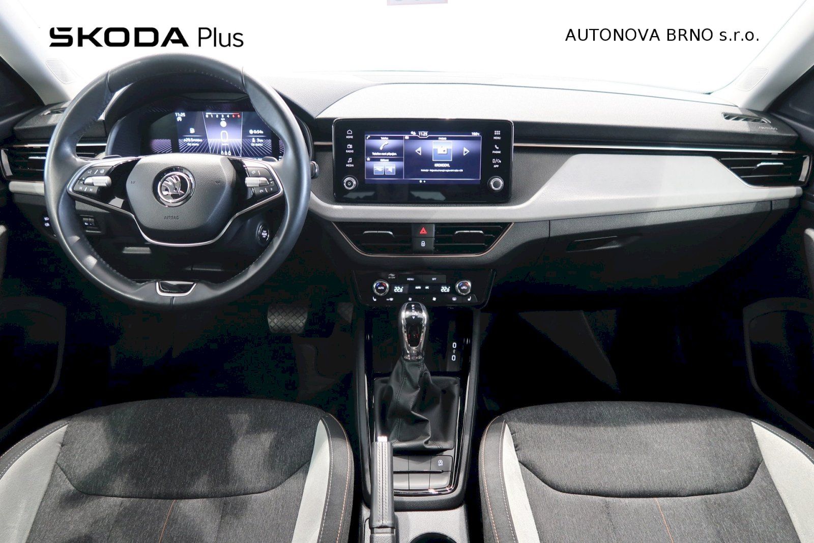 Škoda Kamiq, 1.0 TSi 85kW Top Selection - fotka 5