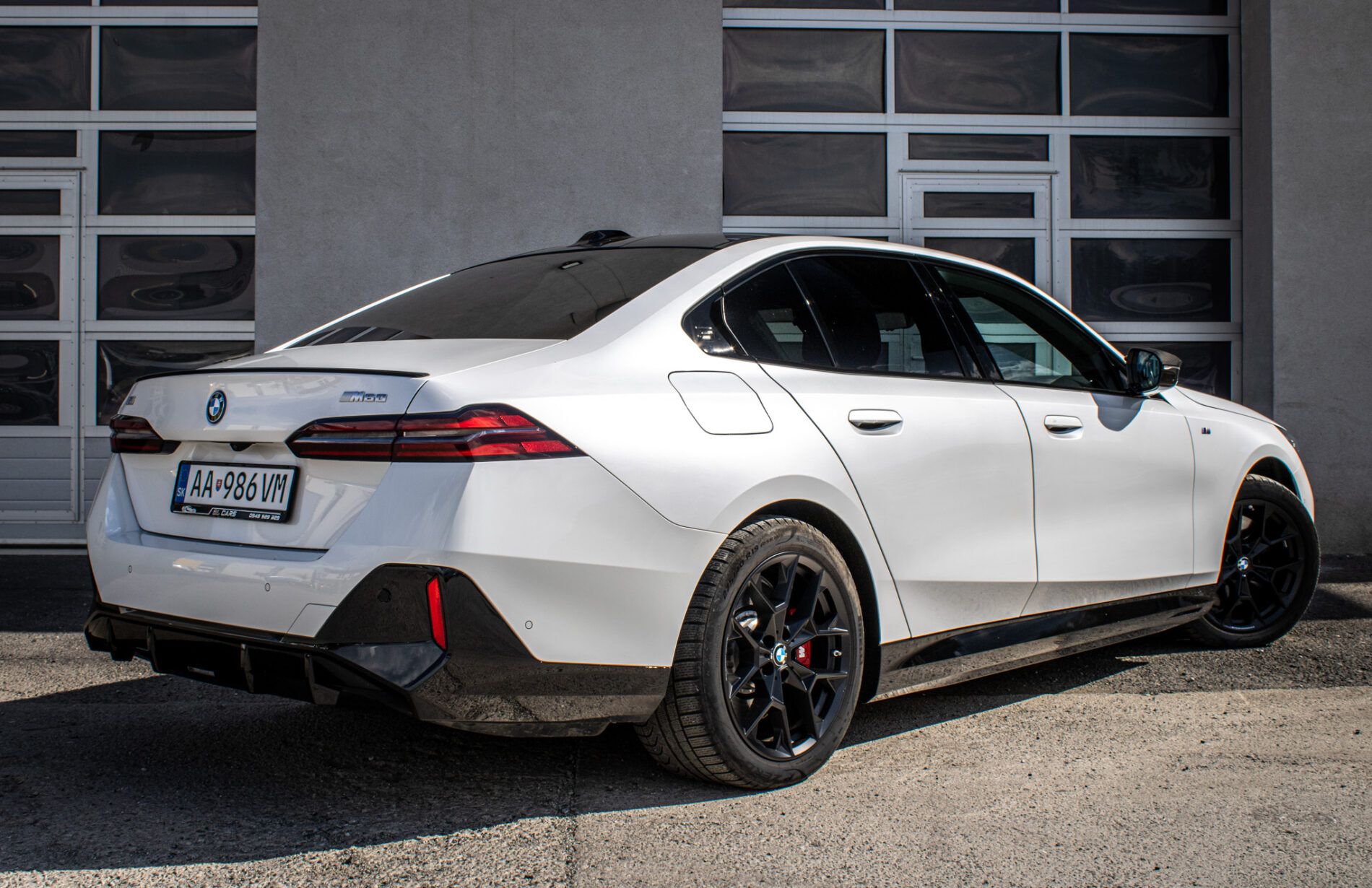 BMW i5 - fotka 6