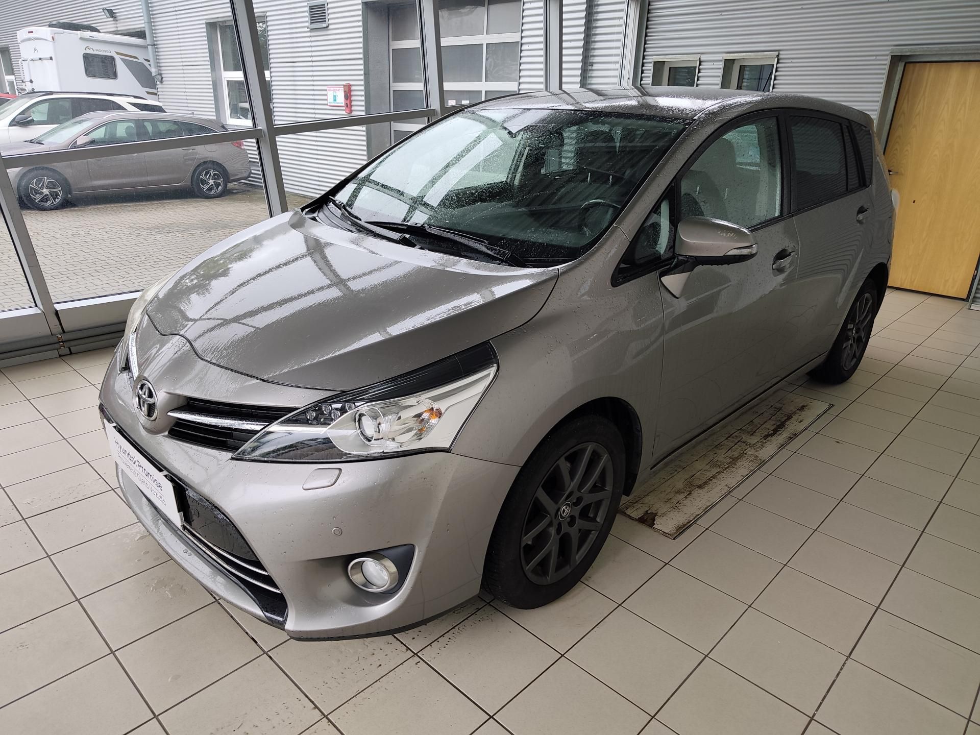 Toyota Verso, 1.6 D-4D 82kW MT