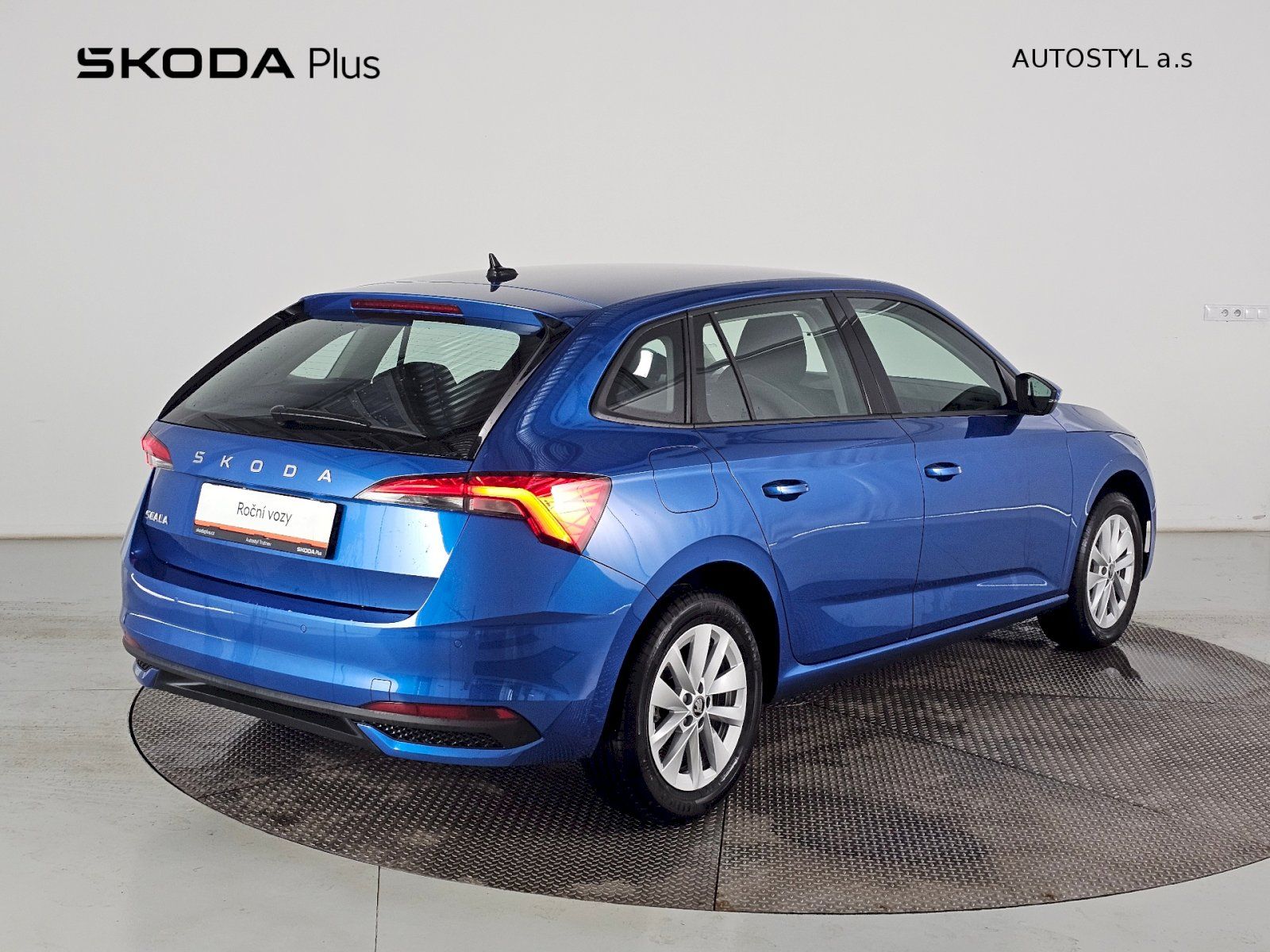 Škoda Scala, 1.0TSi 85kW SELECTION - fotka 2
