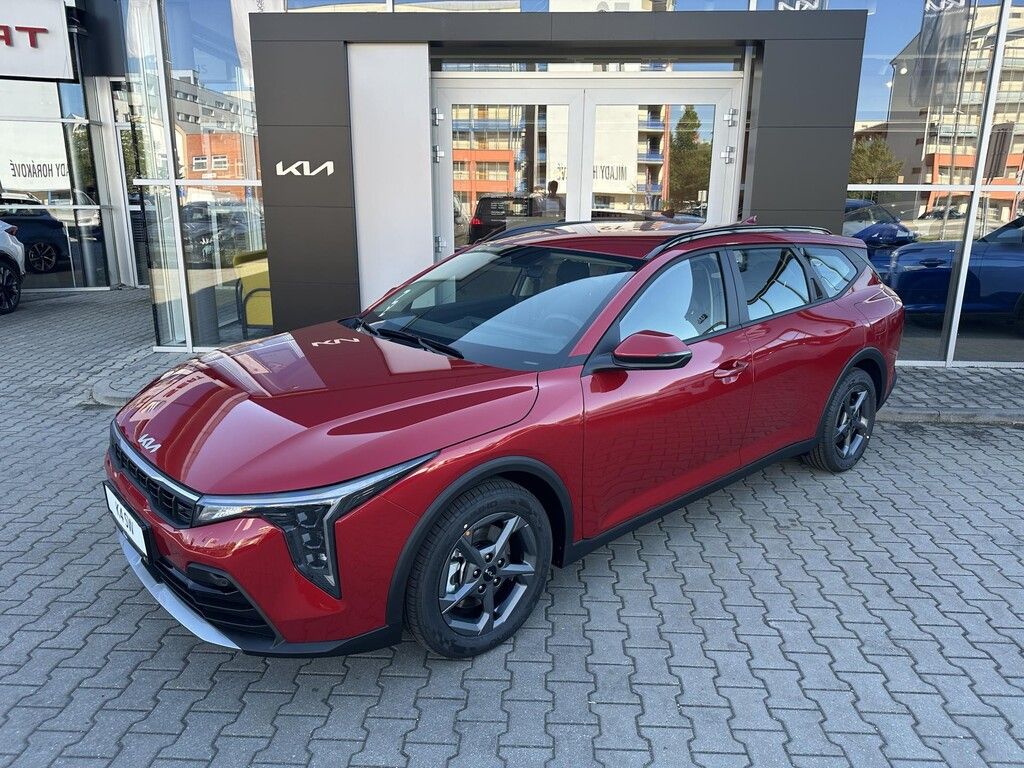 Kia K4, 1,6 T-GDi 7DCT 110 kW SPIN - fotka 2
