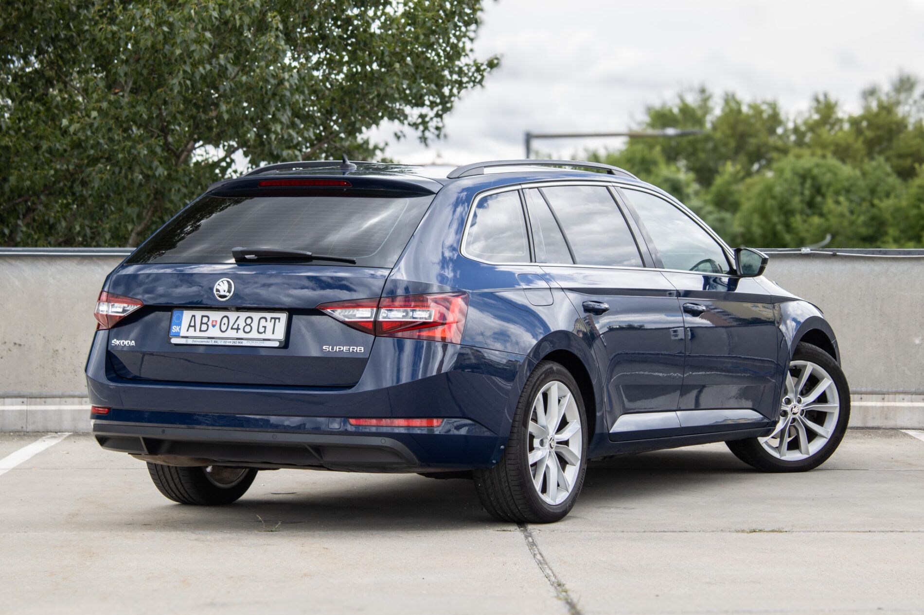 Škoda Superb - fotka 5