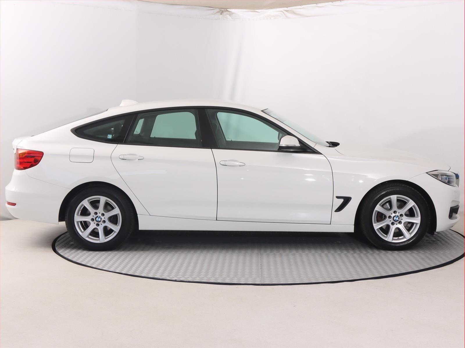 BMW Řada 3, 320d GT, Automat, Serv.kniha - fotka 6