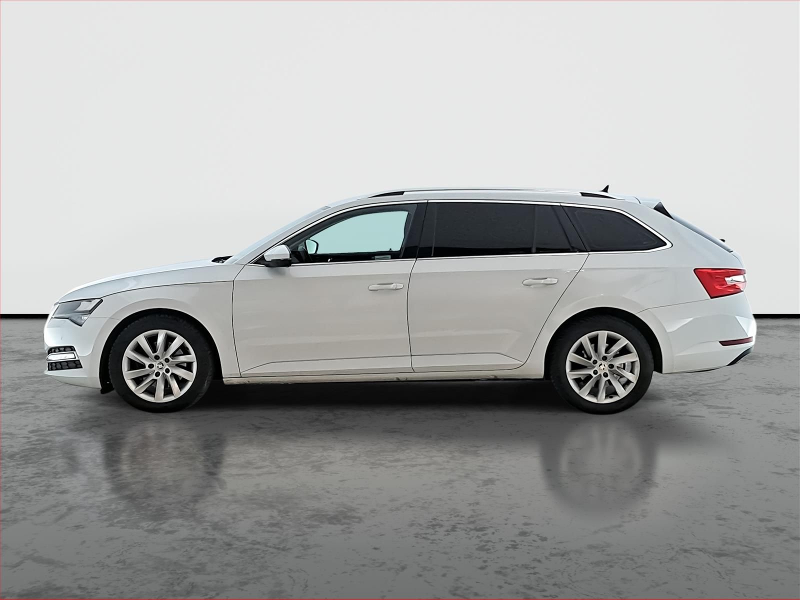 Škoda Superb, 2.0 TDI, Automat - fotka 3