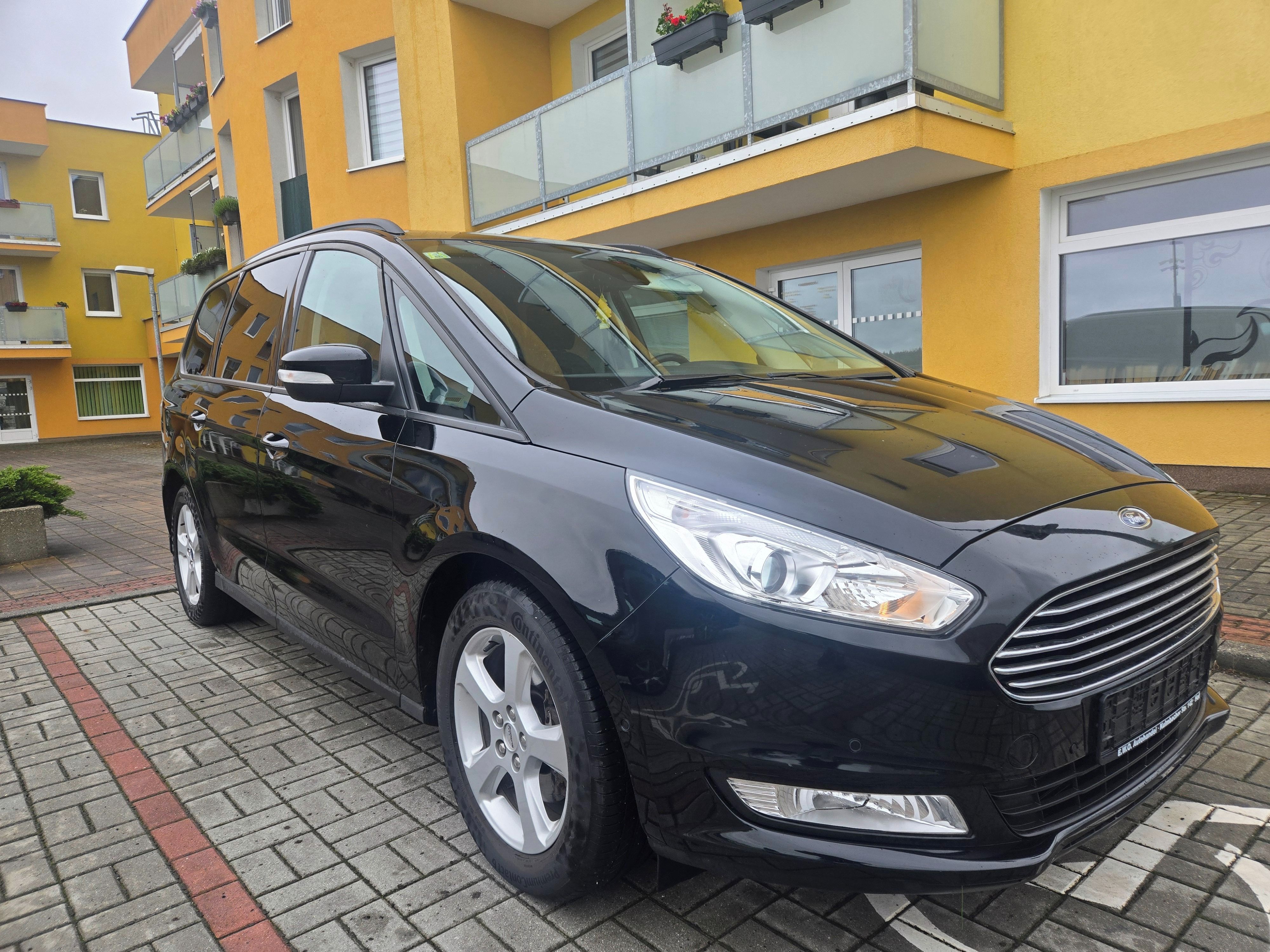 Ford Galaxy, 2,0TDCi 110kW Titanium - fotka 2