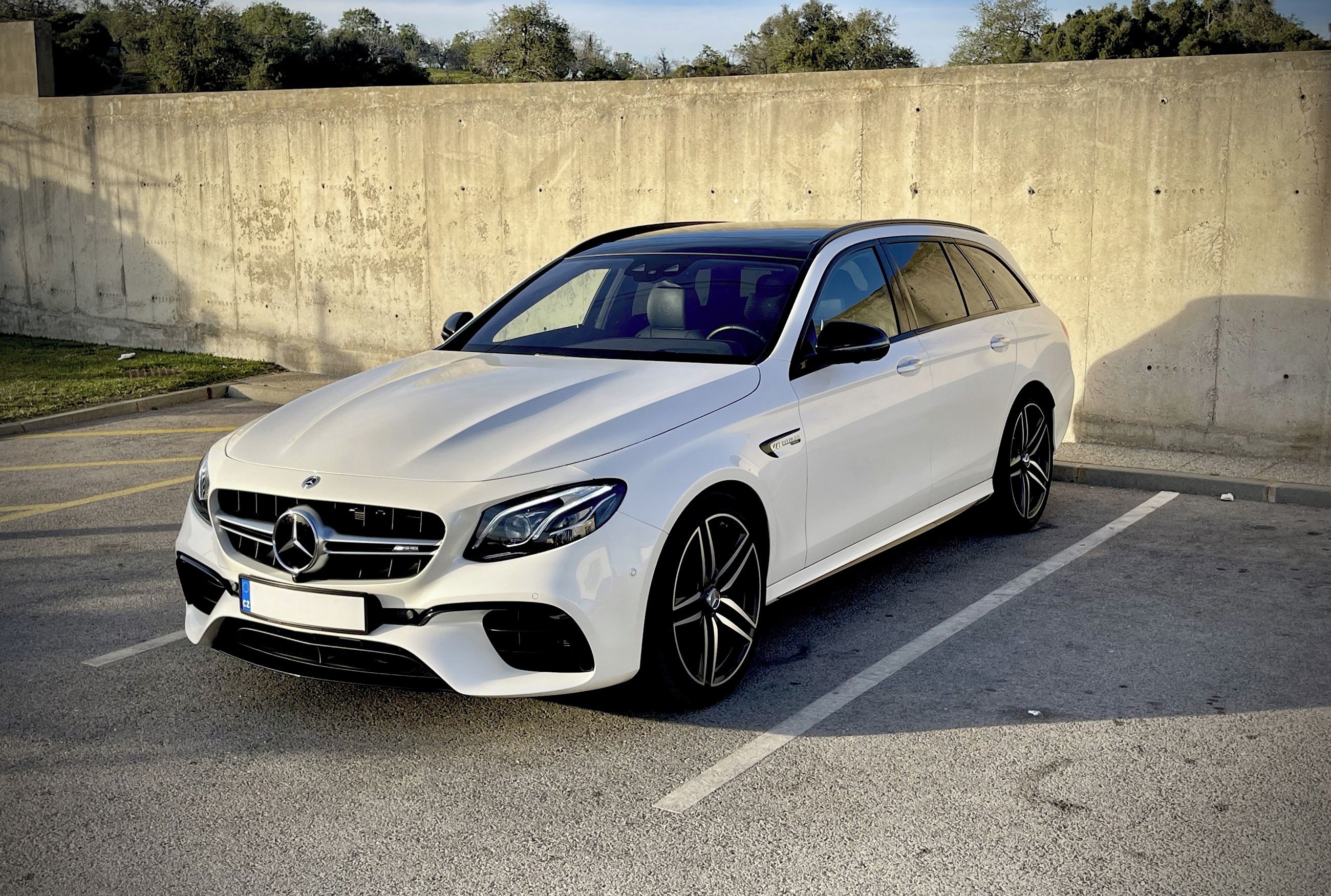 Mercedes-Benz Třídy E, E 63 S 4MATIC+ - fotka 3